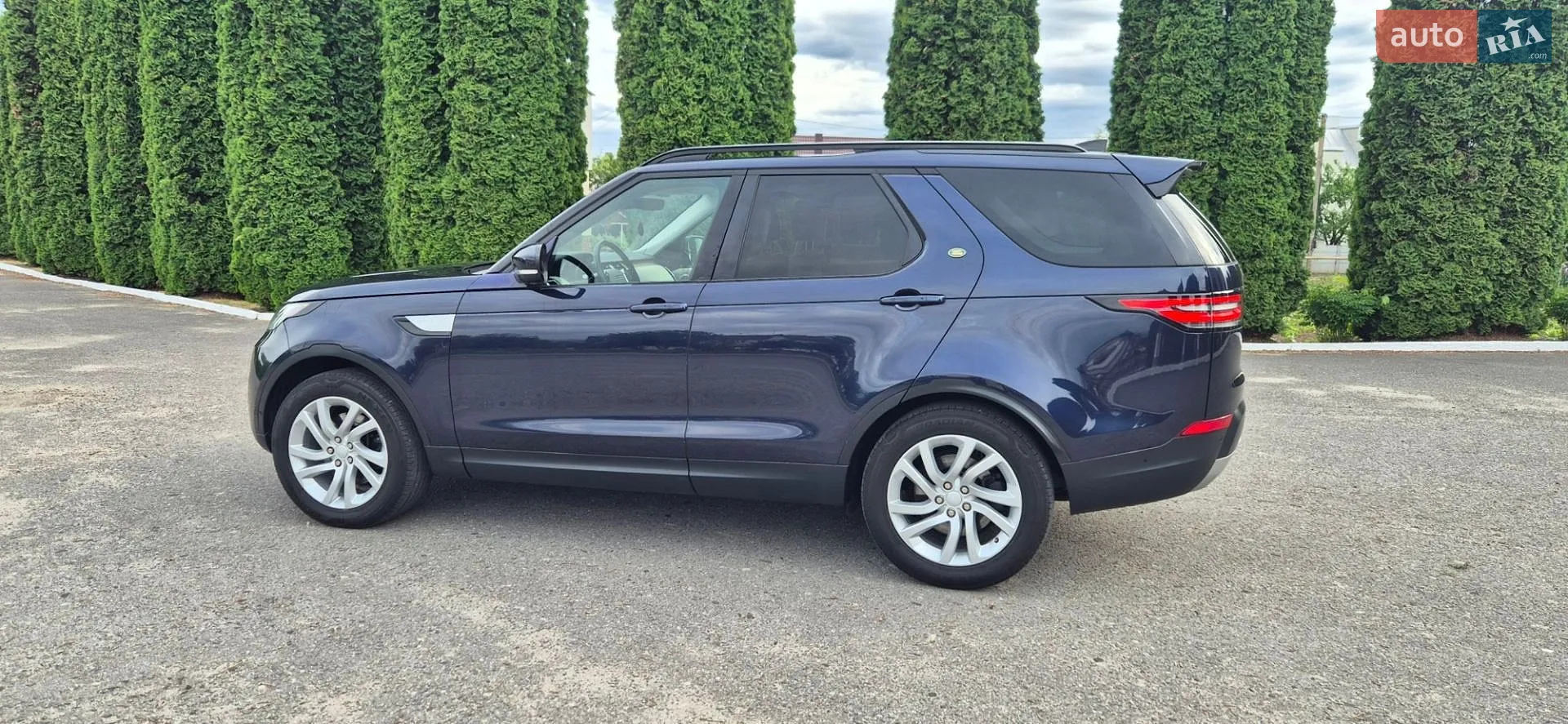 2017 Land Rover Discovery - мініатюра 3