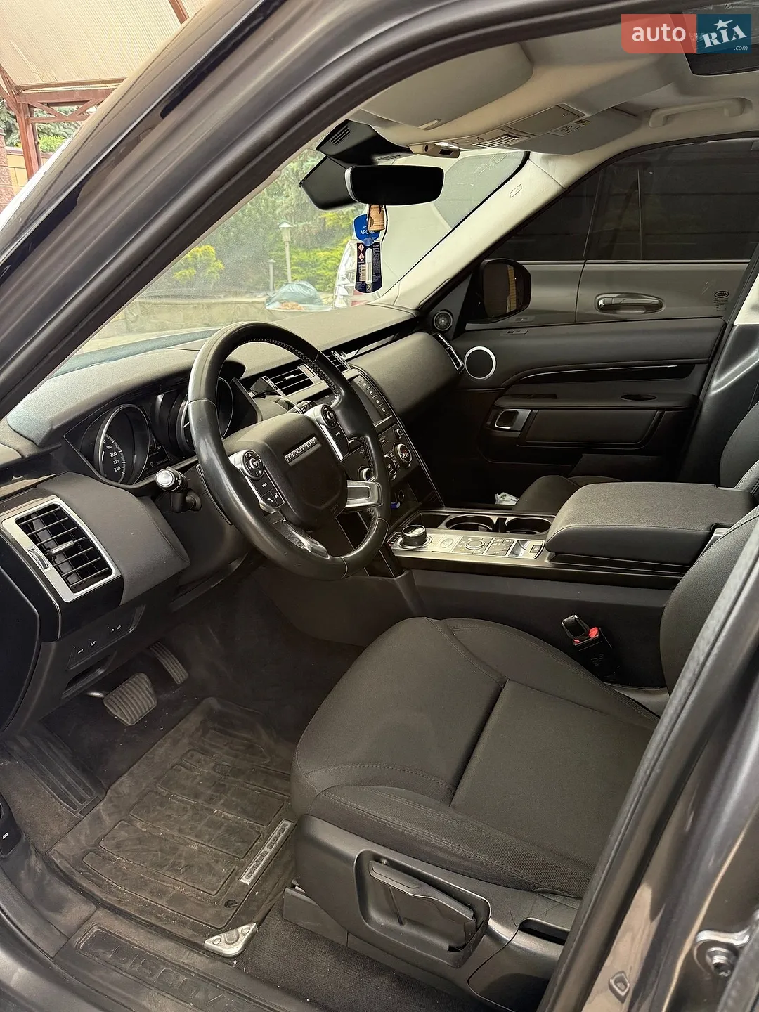 2017 Land Rover Discovery - мініатюра 6