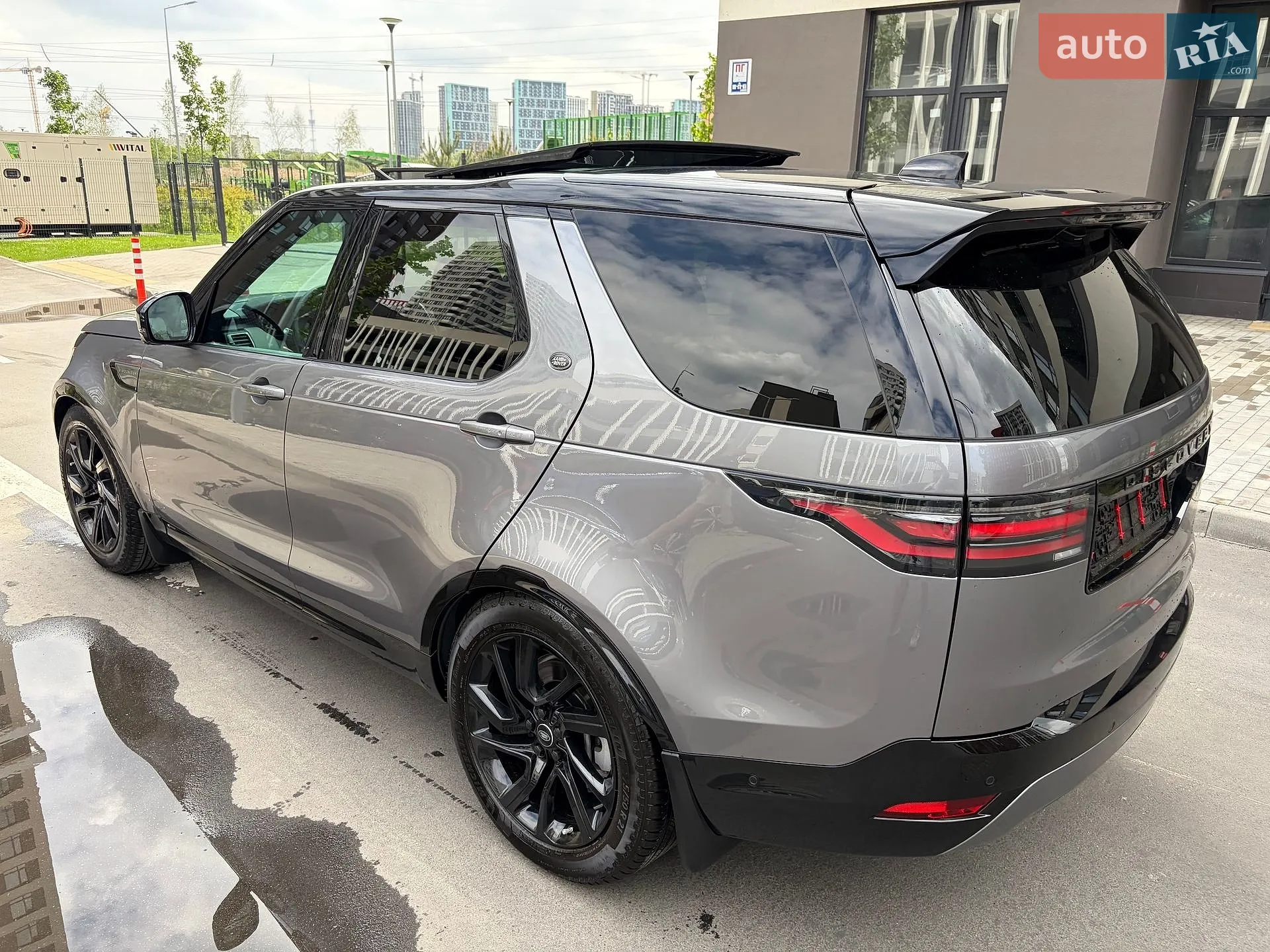 2021 Land Rover Discovery - мініатюра 29