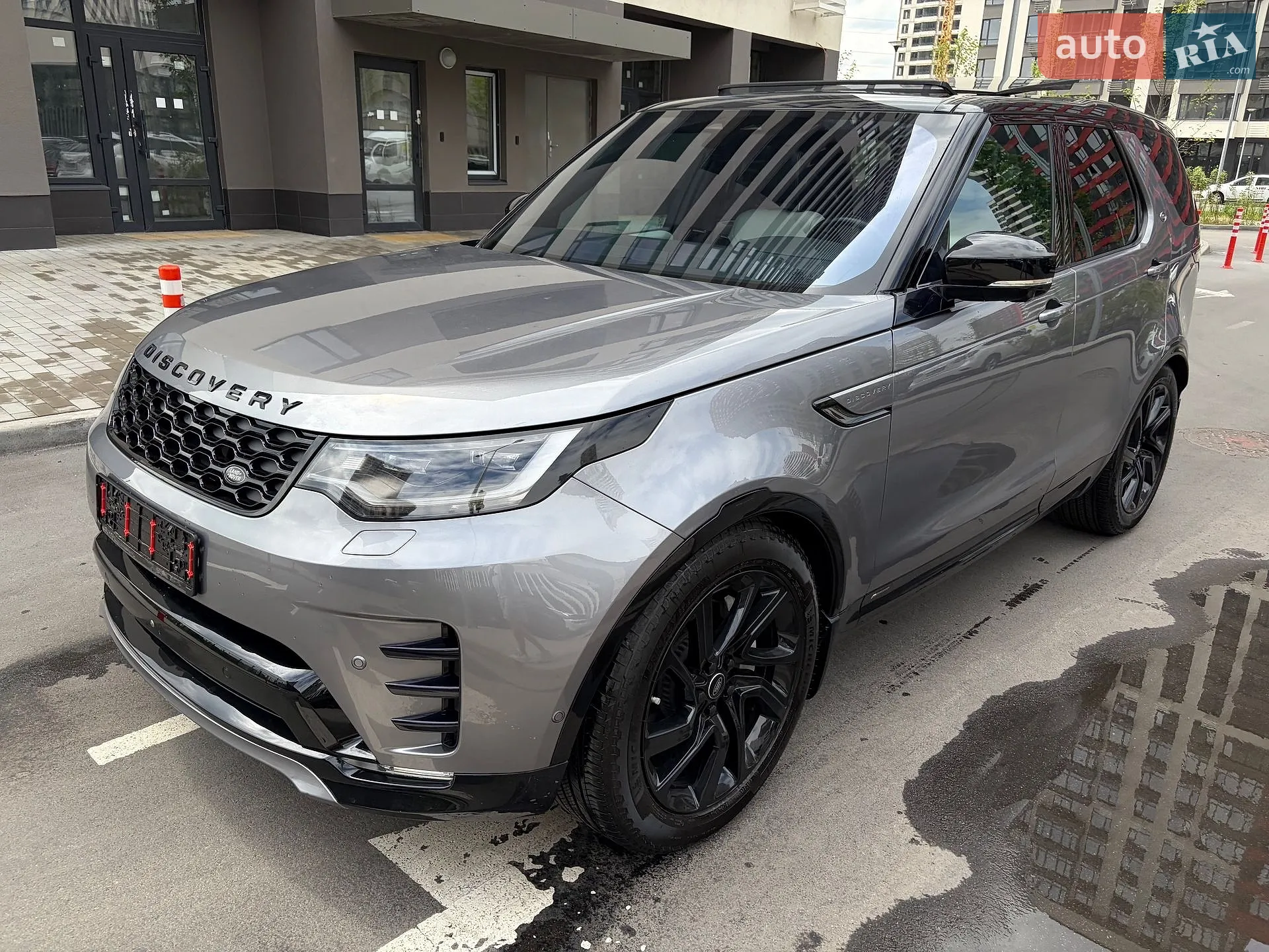 2021 Land Rover Discovery - мініатюра 48