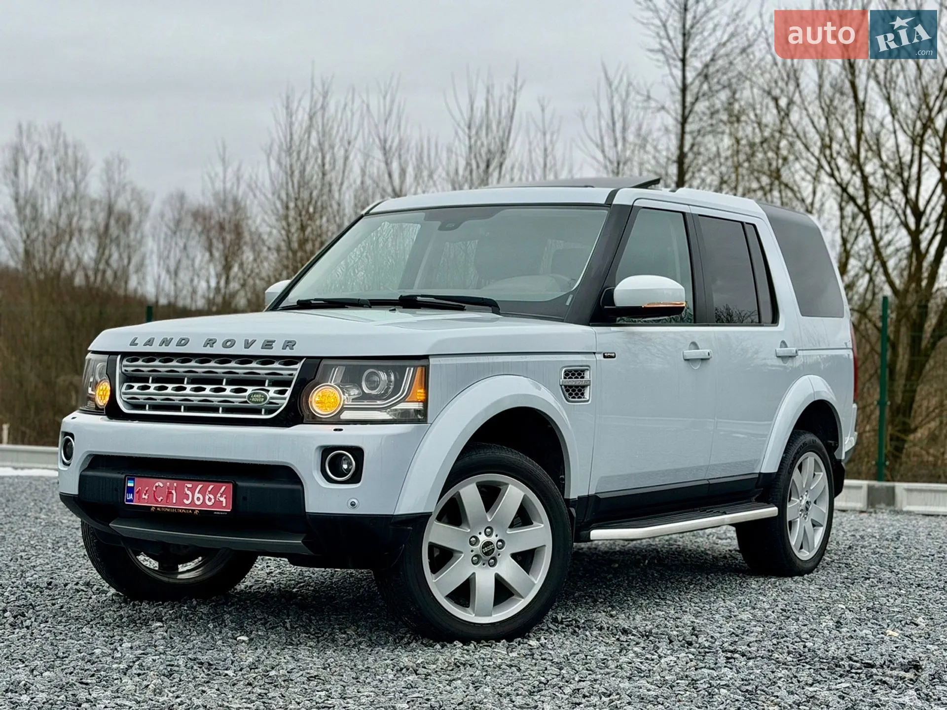 2016 Land Rover Discovery - мініатюра 17