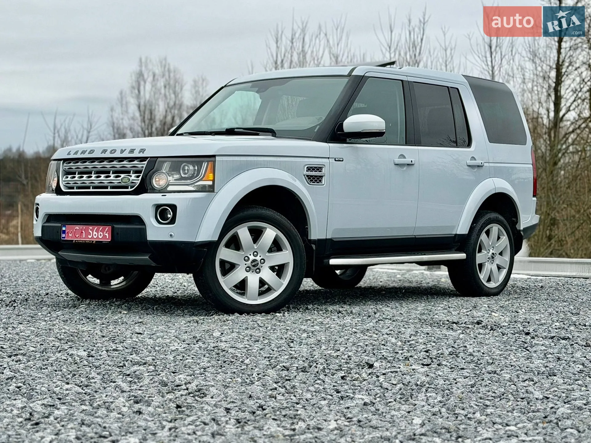 2016 Land Rover Discovery - мініатюра 18