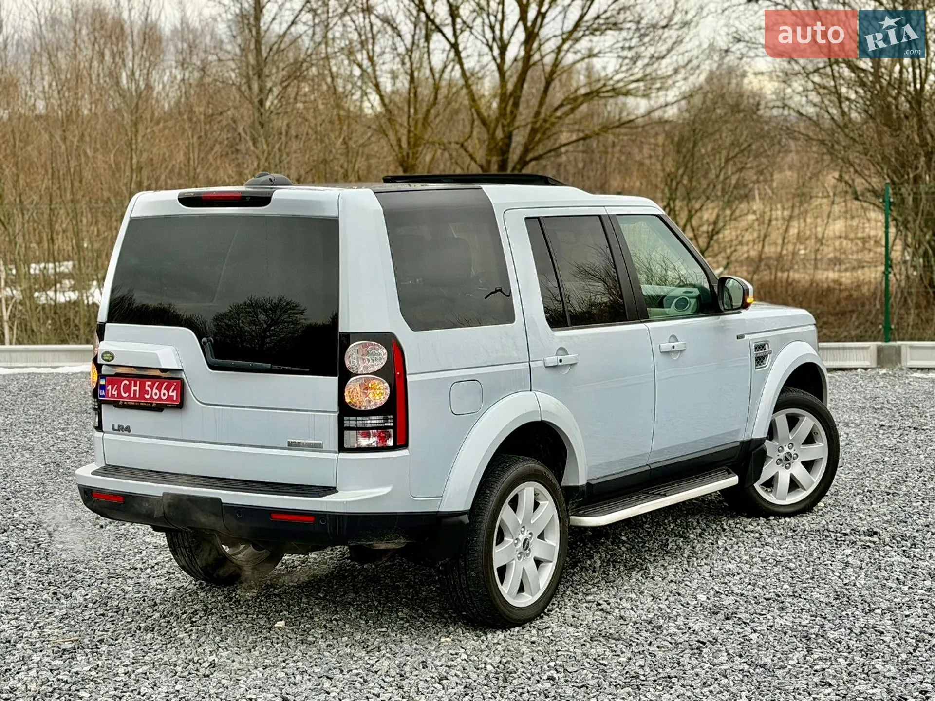 2016 Land Rover Discovery - мініатюра 31
