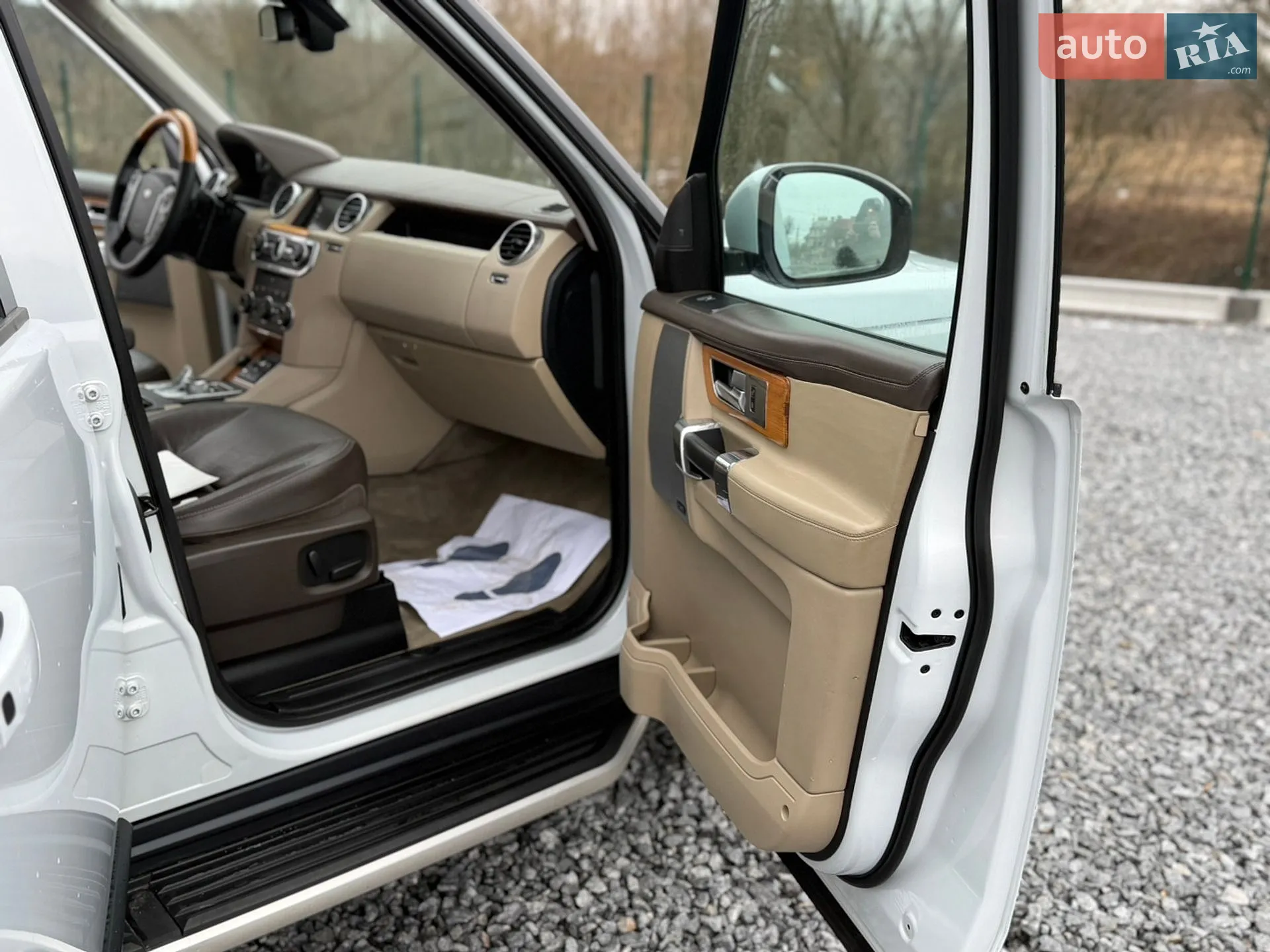 2016 Land Rover Discovery - мініатюра 41