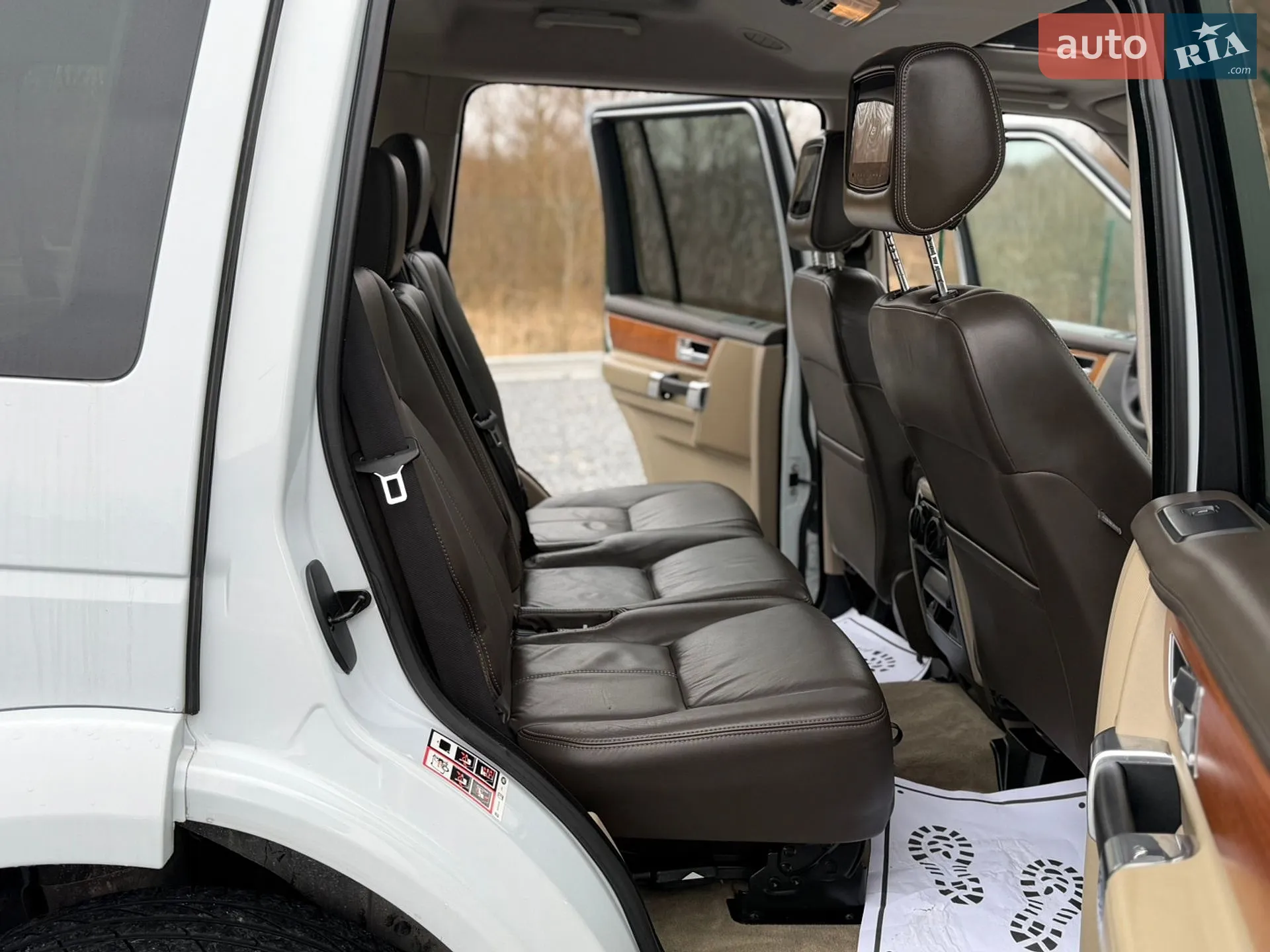 2016 Land Rover Discovery - мініатюра 48