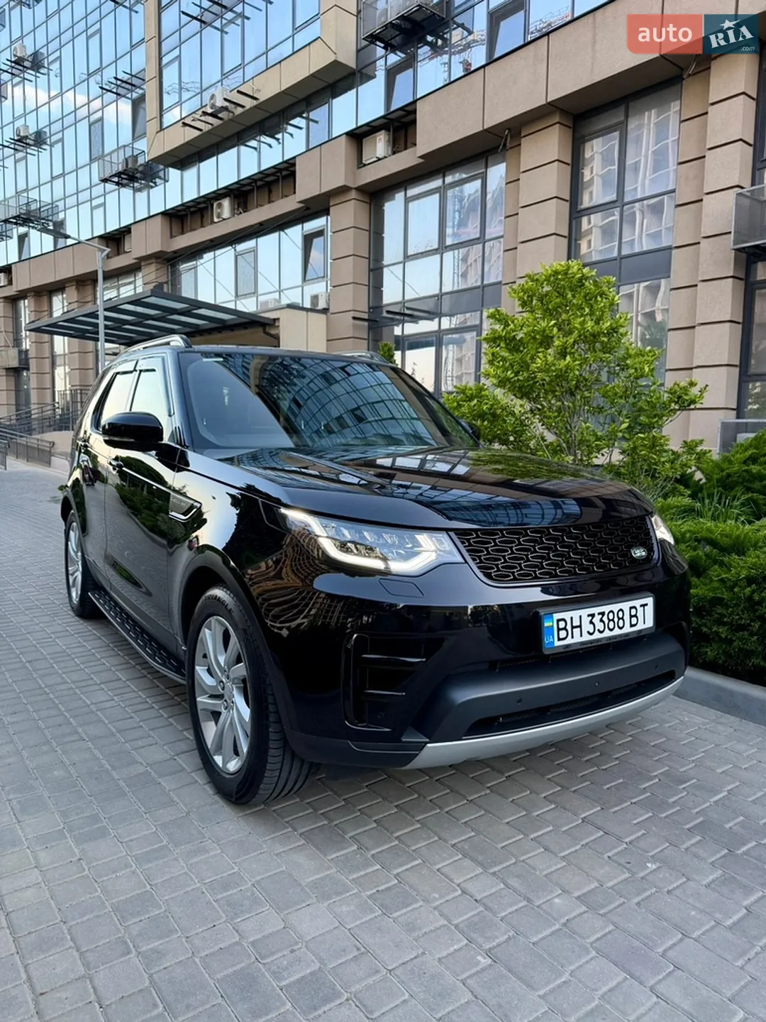 2018 Land Rover Discovery - фото 1