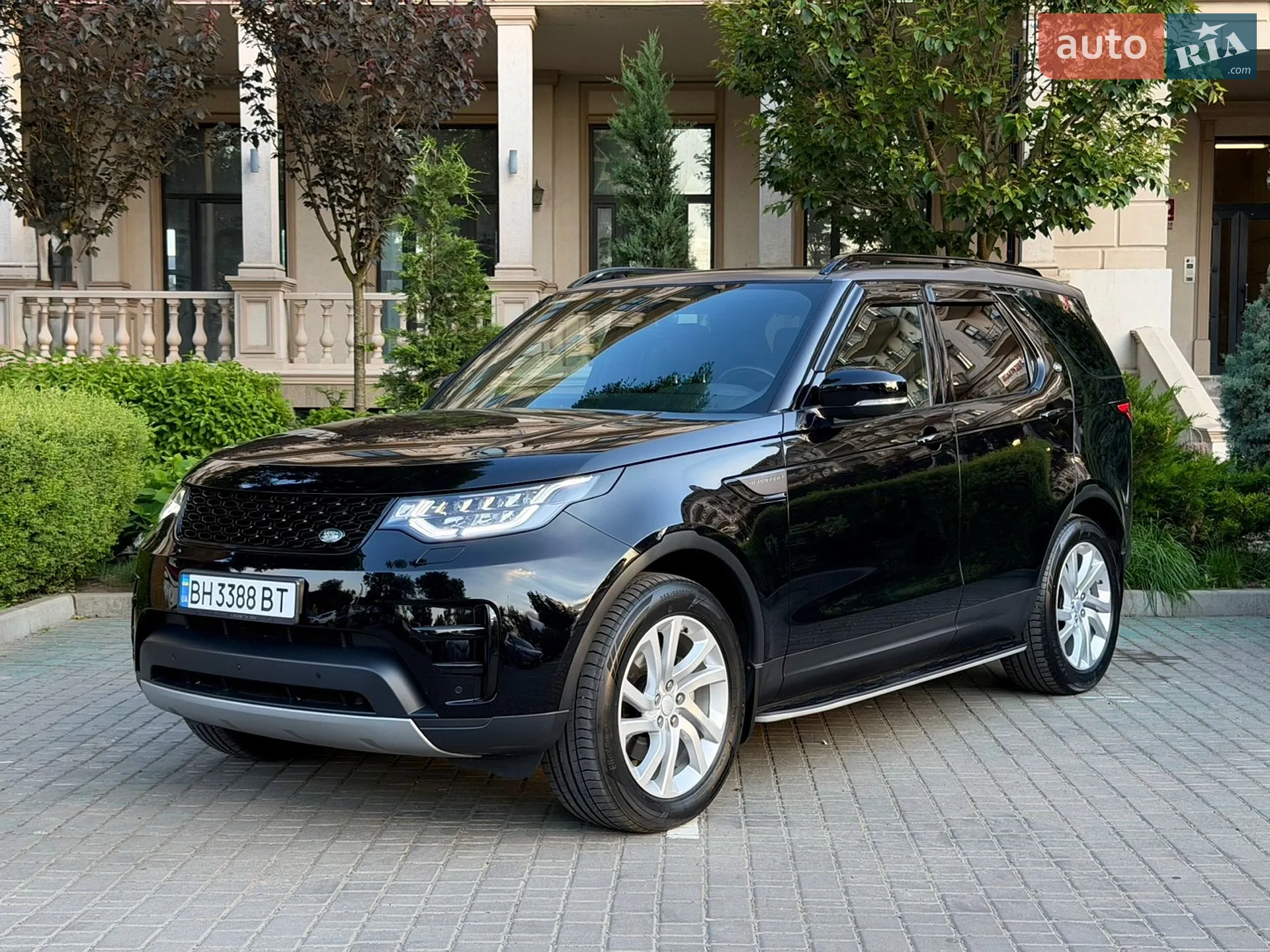 2018 Land Rover Discovery - мініатюра 13