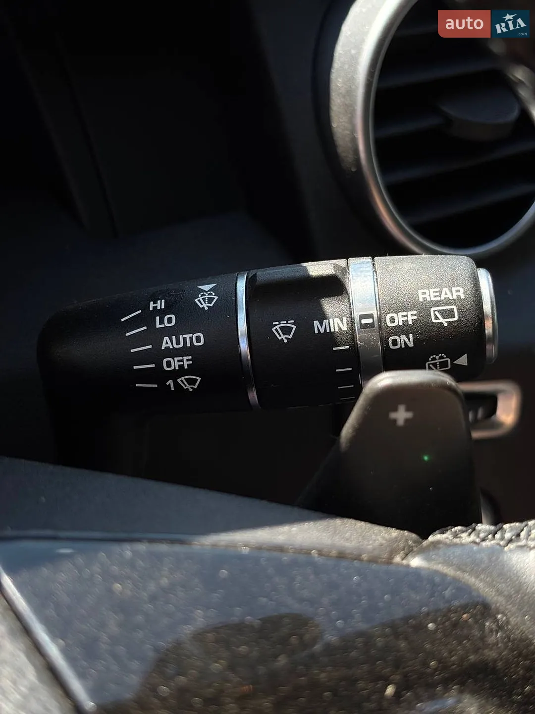 2016 Land Rover Discovery - мініатюра 25