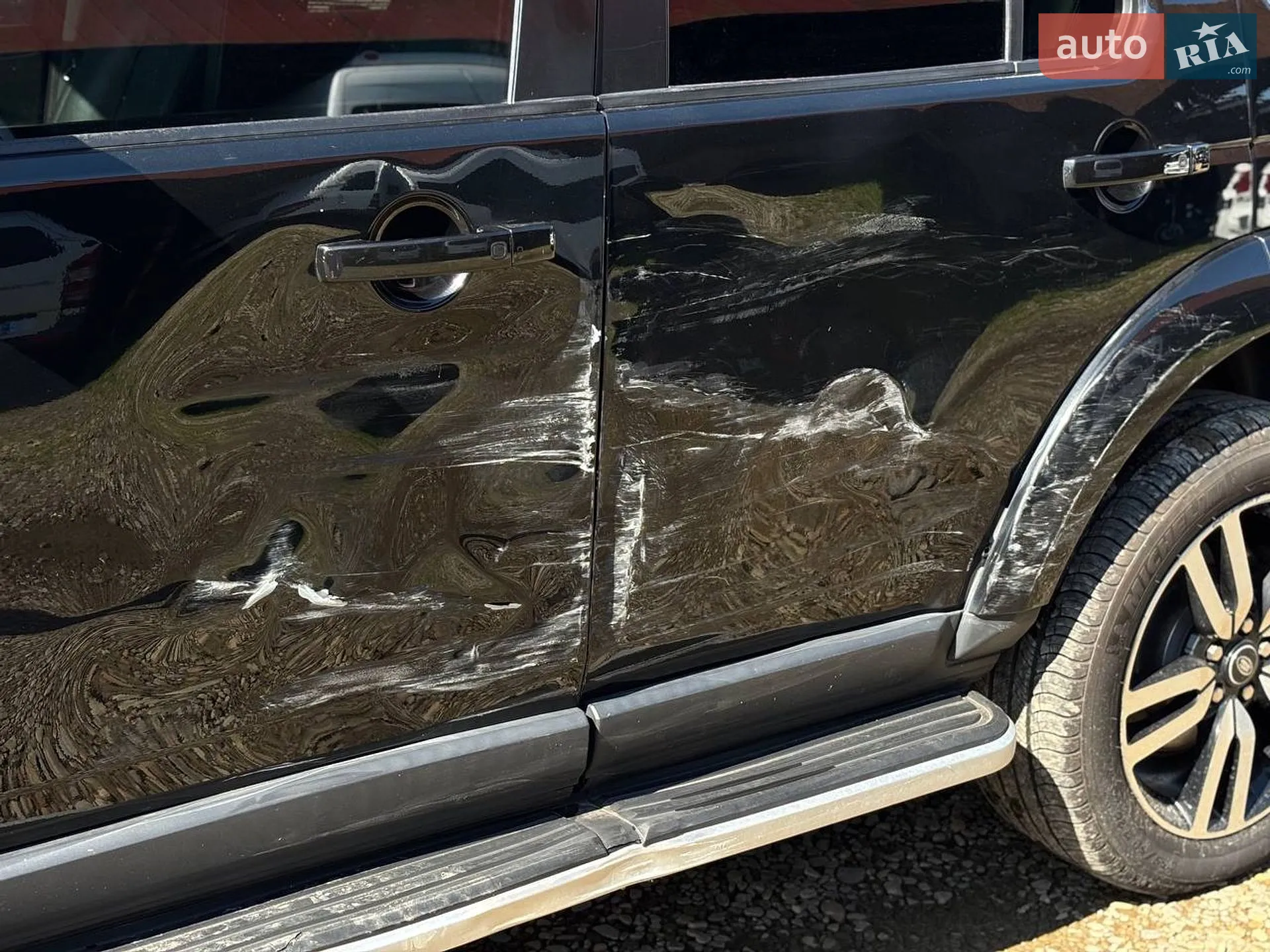 2016 Land Rover Discovery - мініатюра 12