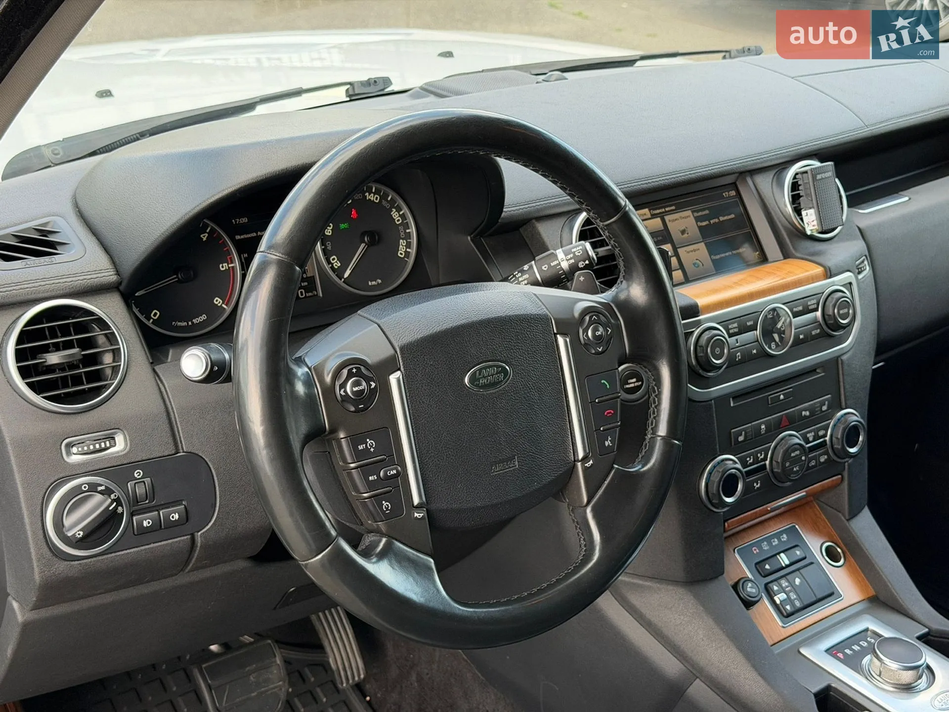 2014 Land Rover Discovery - мініатюра 29