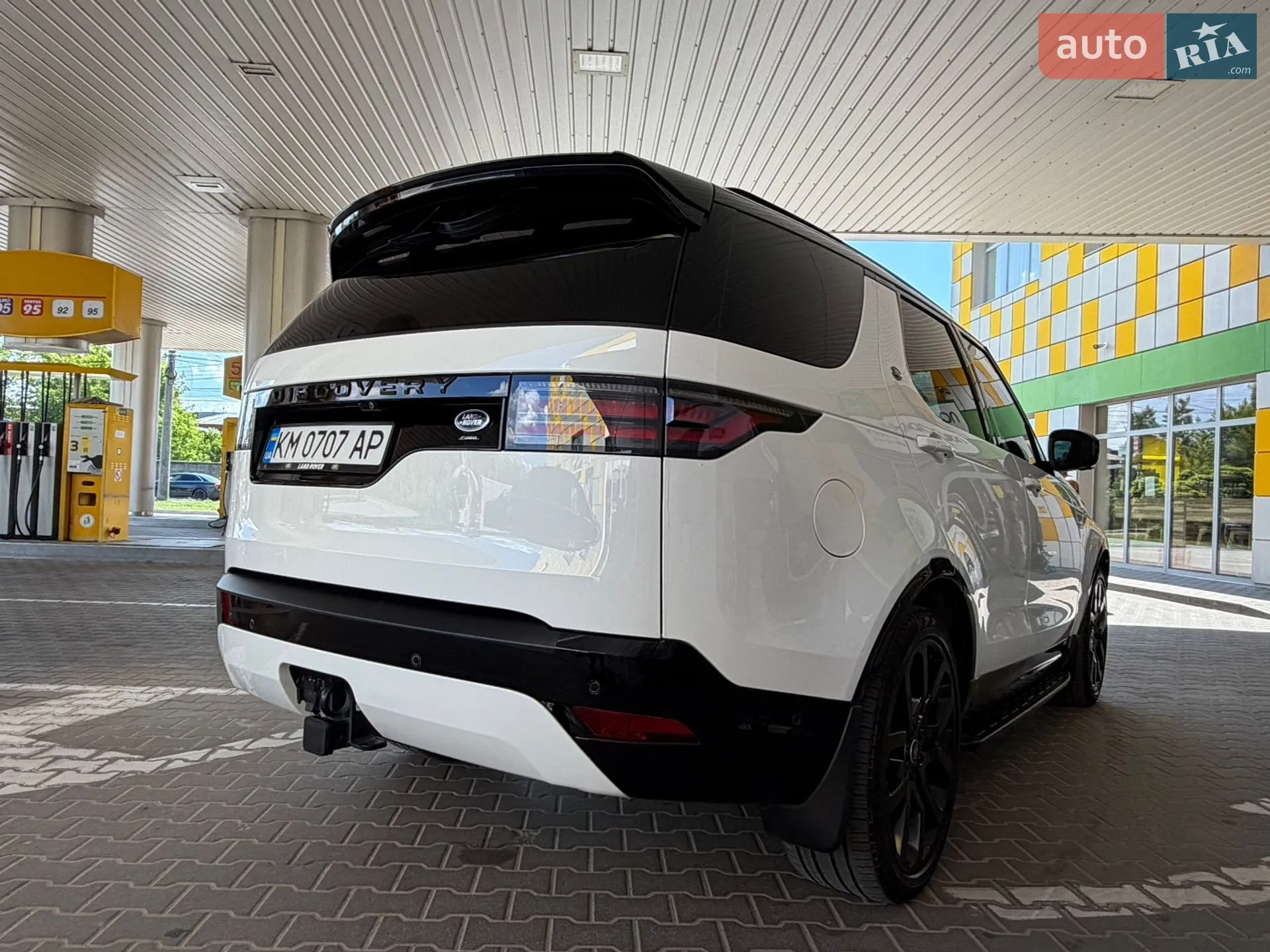 2021 Land Rover Discovery - мініатюра 9