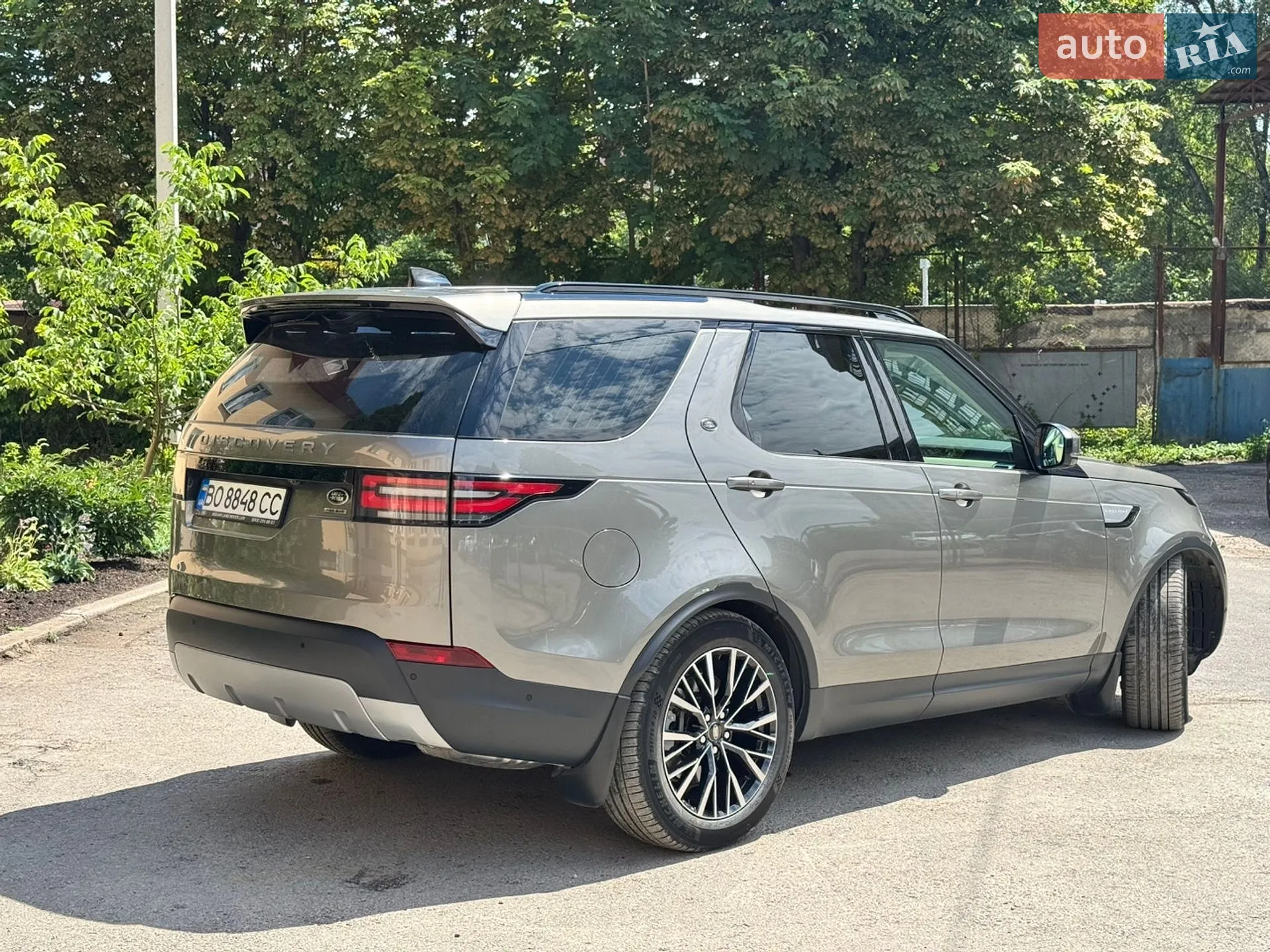 2019 Land Rover Discovery - мініатюра 6