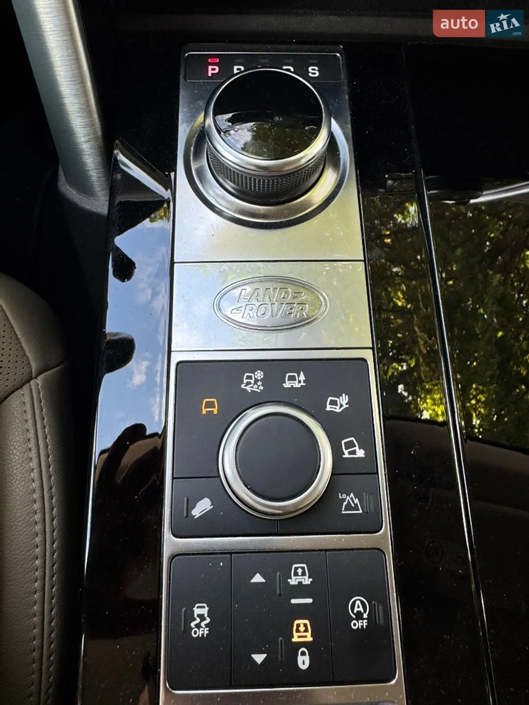 2019 Land Rover Discovery - мініатюра 23