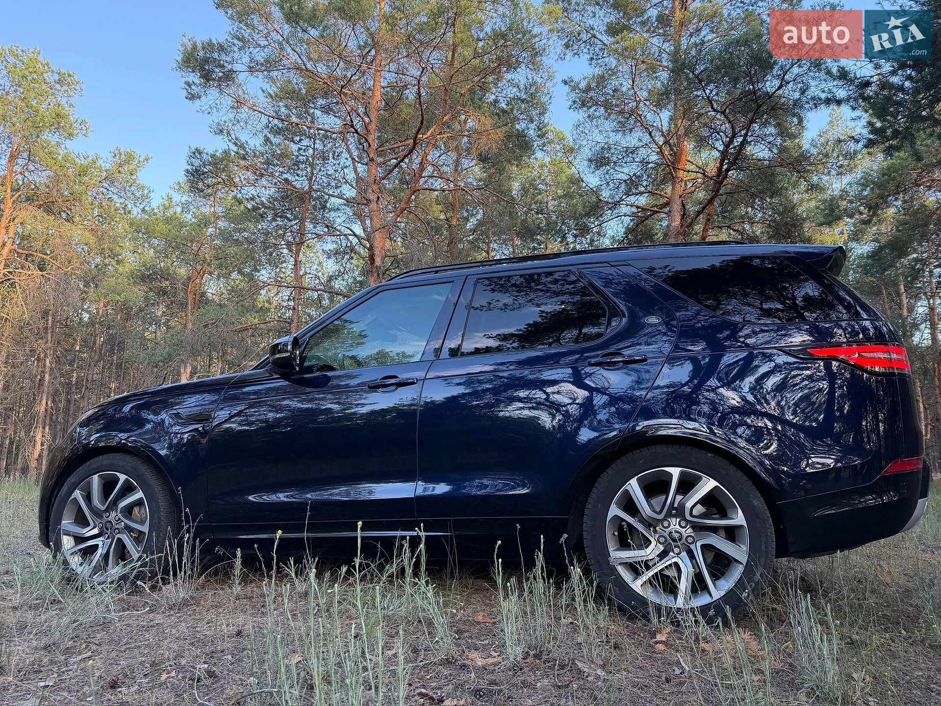 2019 Land Rover Discovery - мініатюра 10