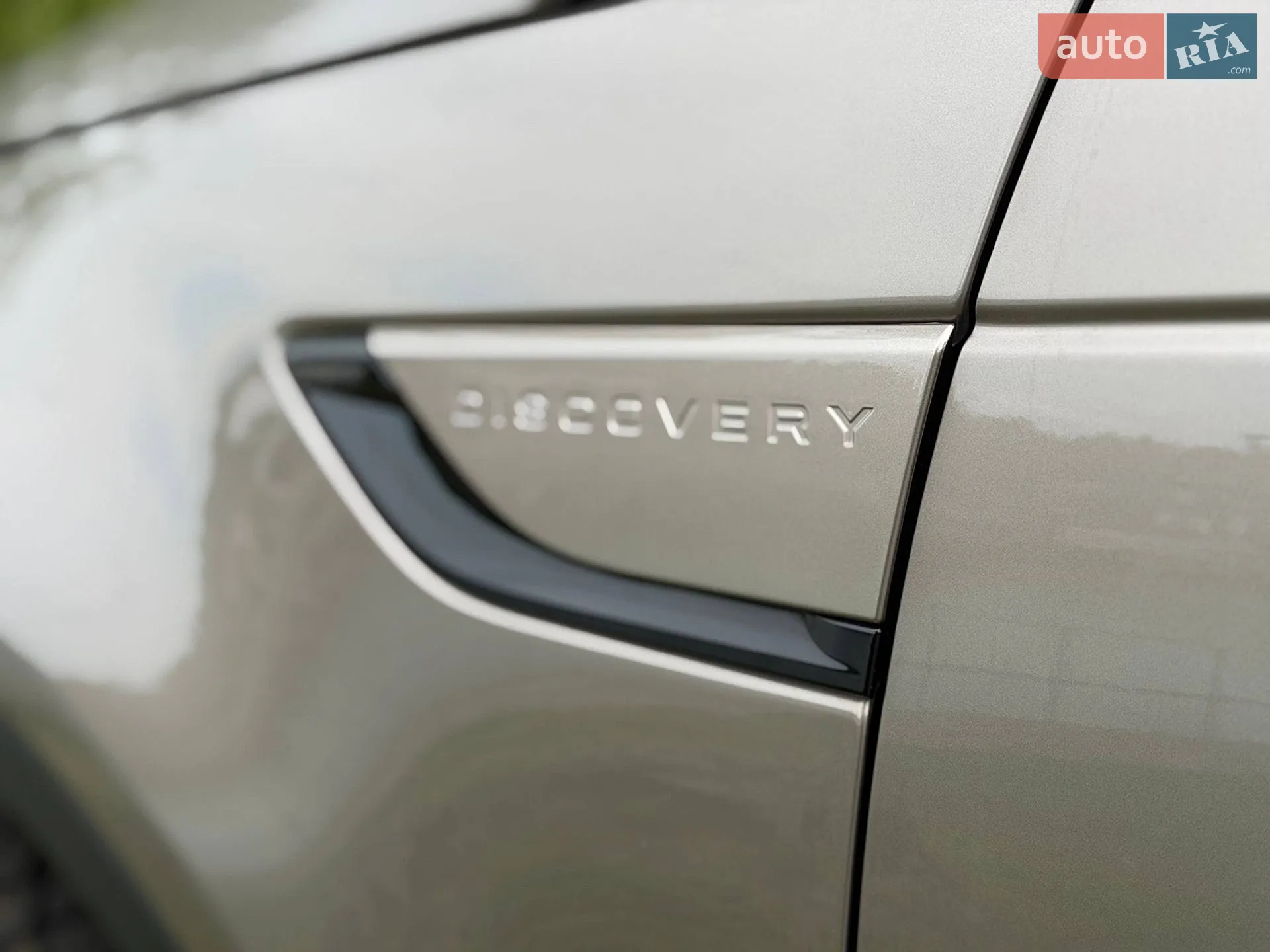 2021 Land Rover Discovery - мініатюра 25