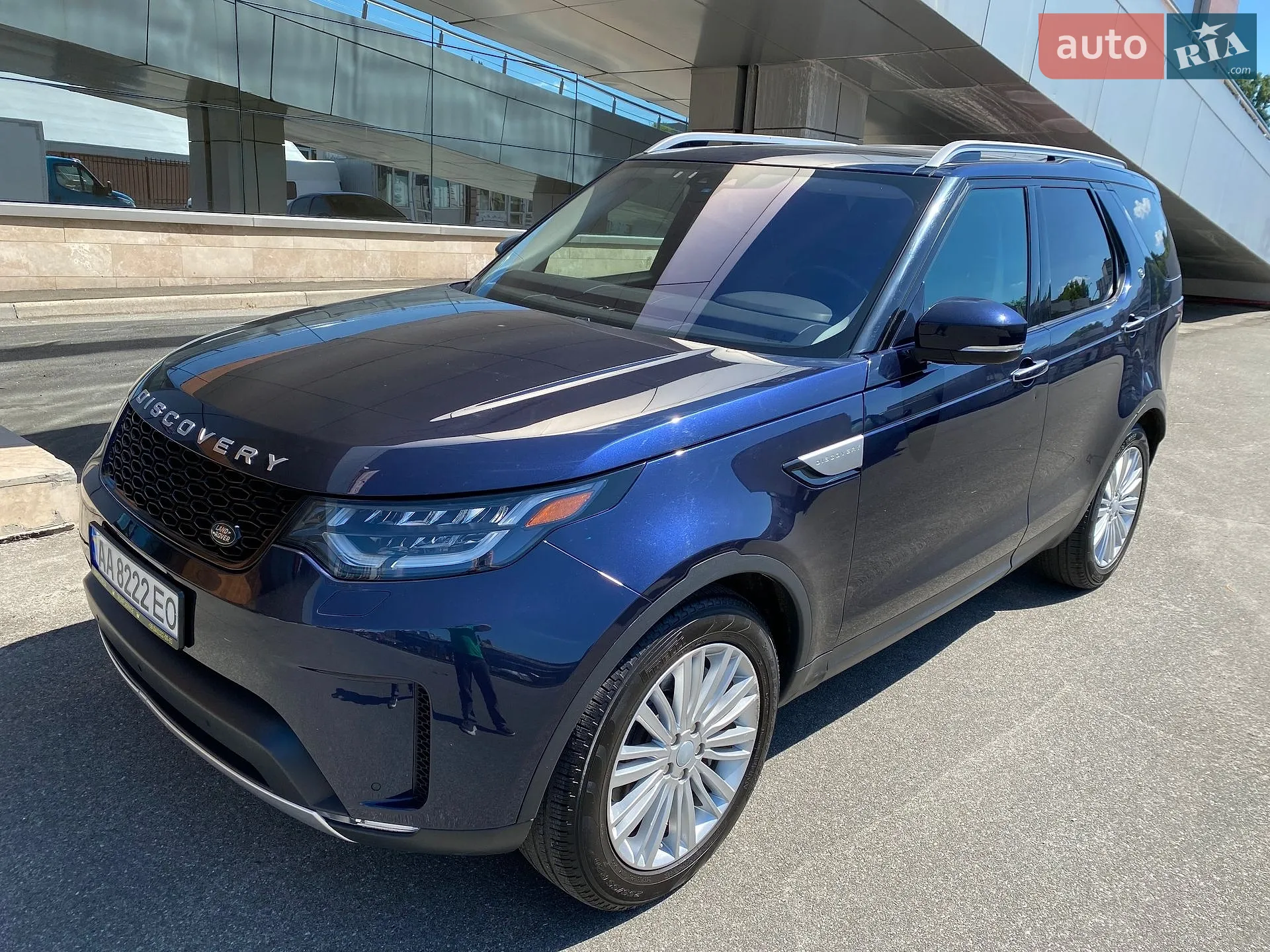 2018 Land Rover Discovery - мініатюра 9