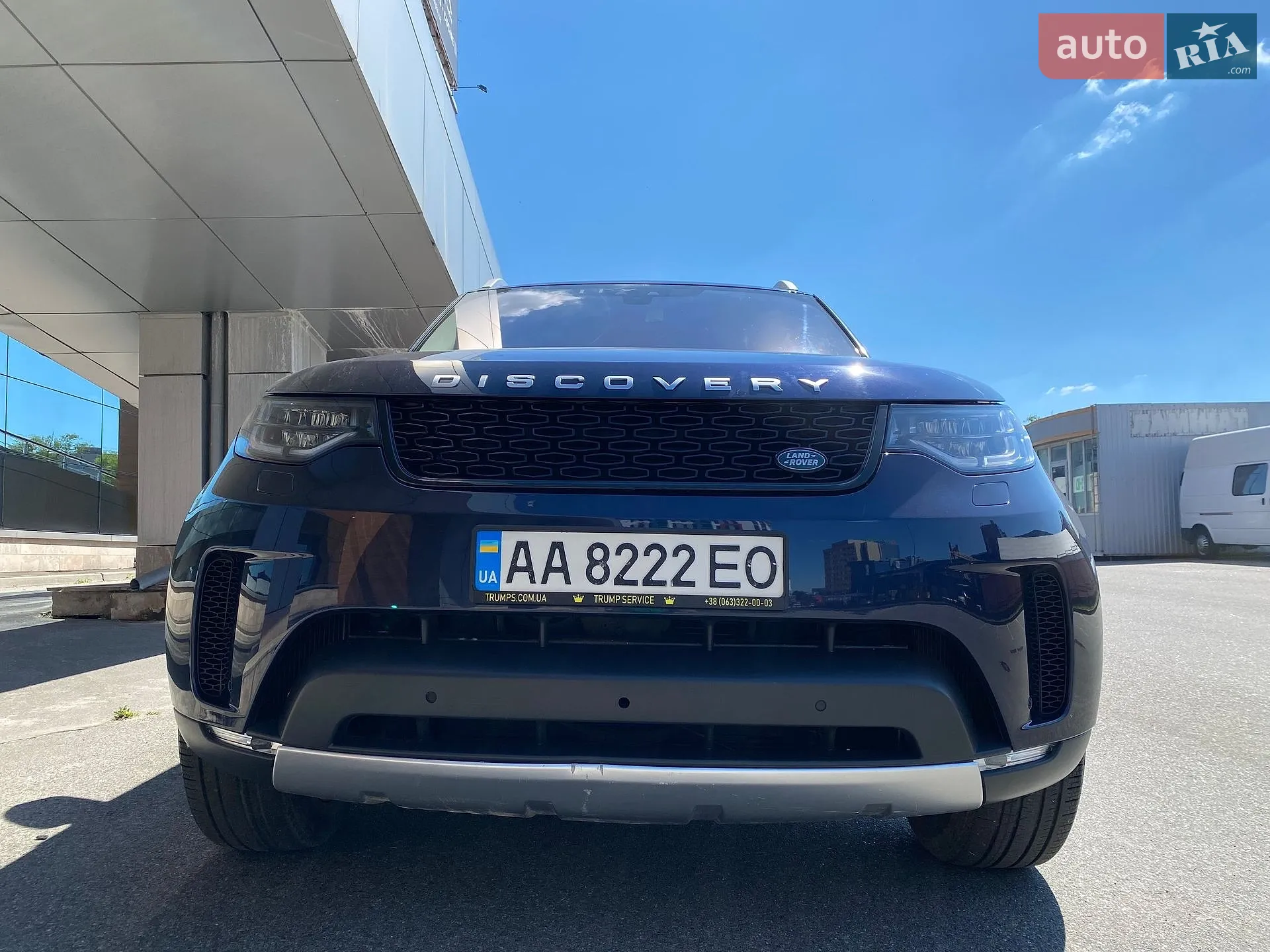 2018 Land Rover Discovery - мініатюра 18
