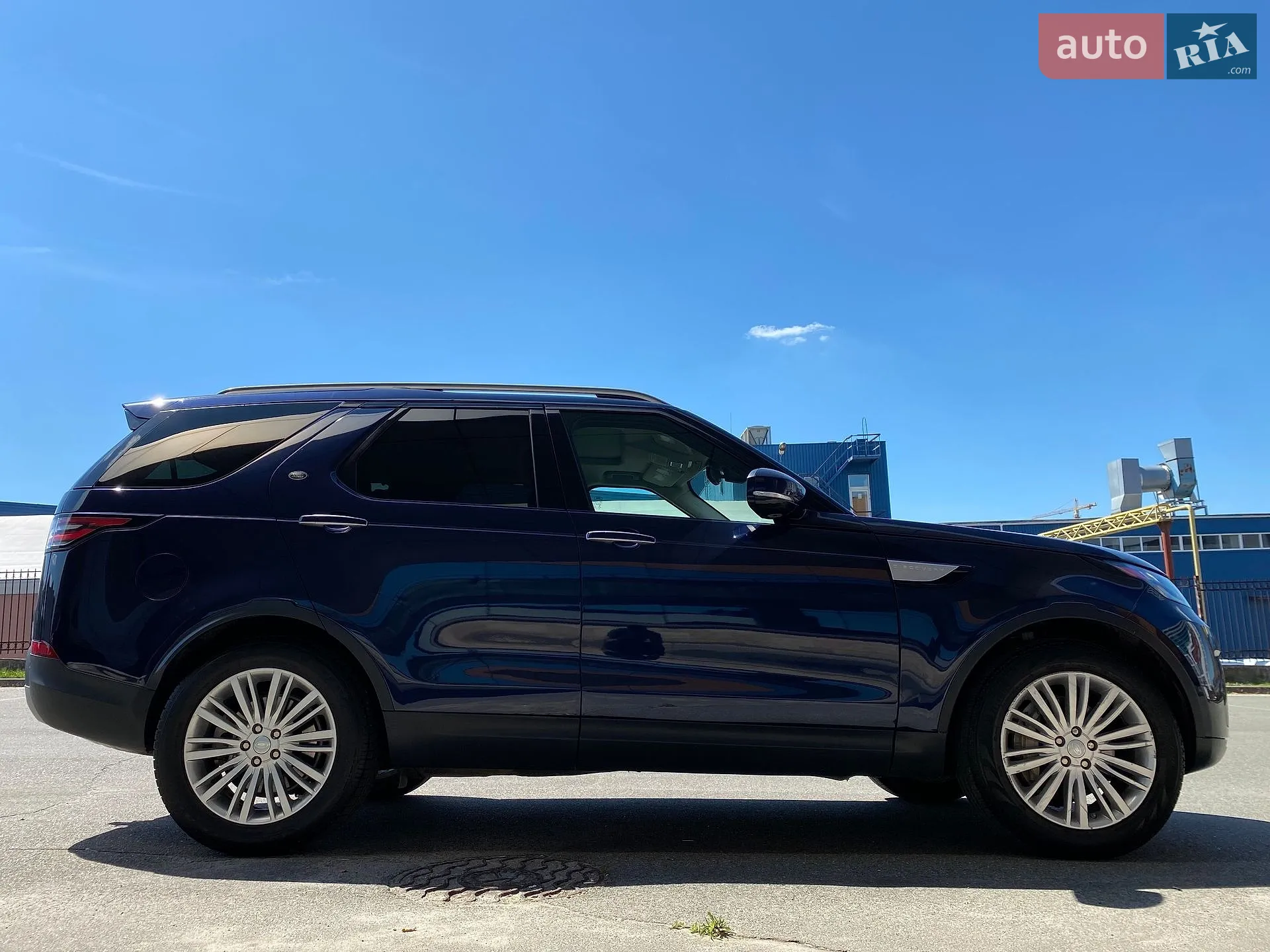 2018 Land Rover Discovery - мініатюра 20