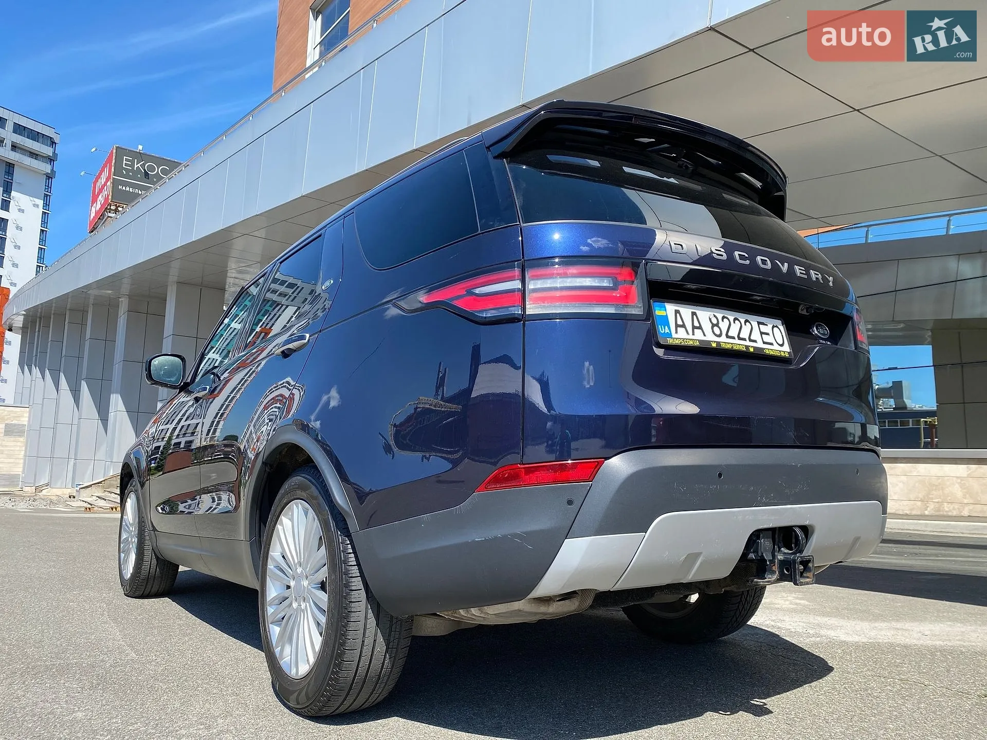 2018 Land Rover Discovery - мініатюра 23