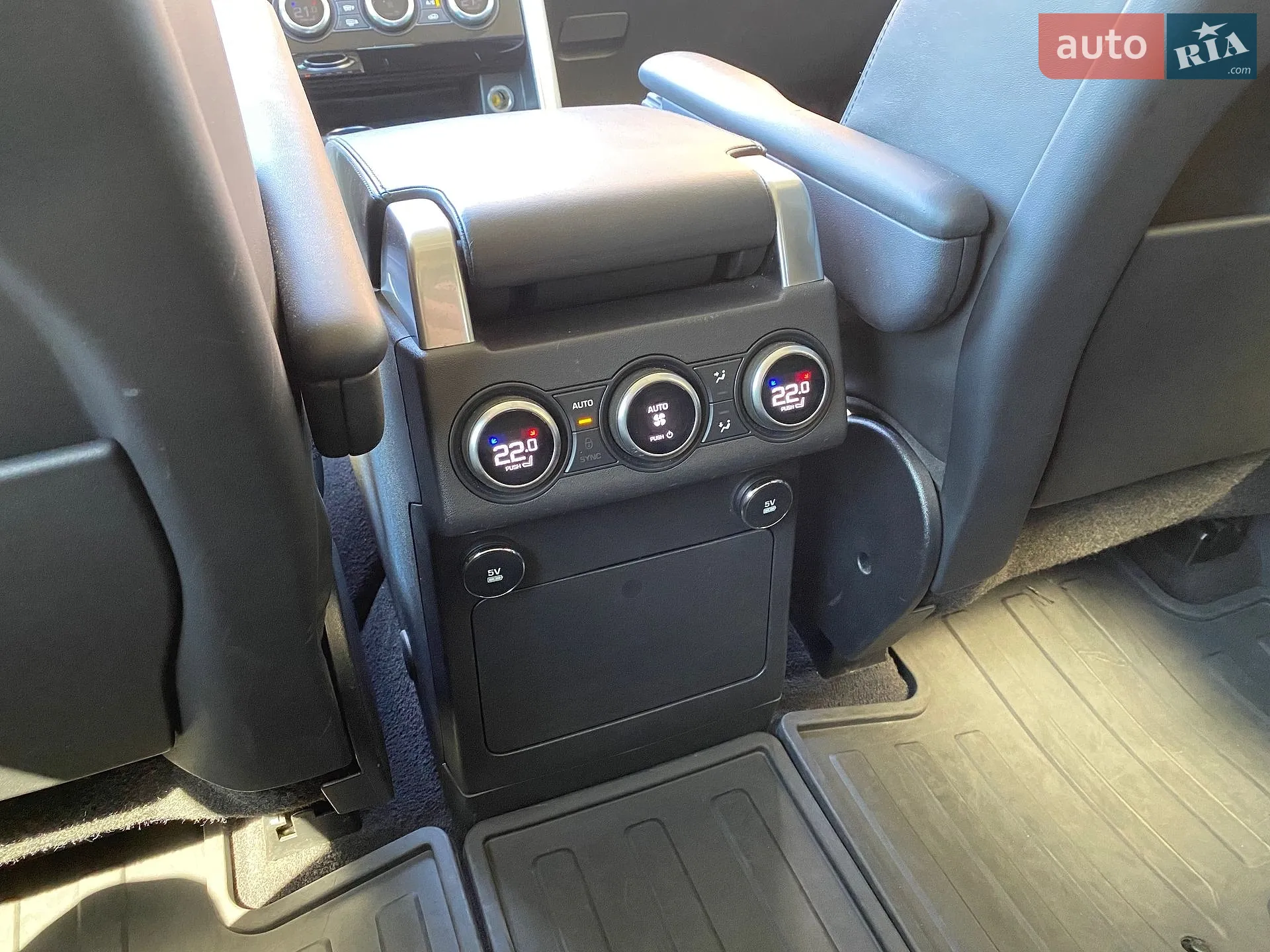 2018 Land Rover Discovery - мініатюра 45