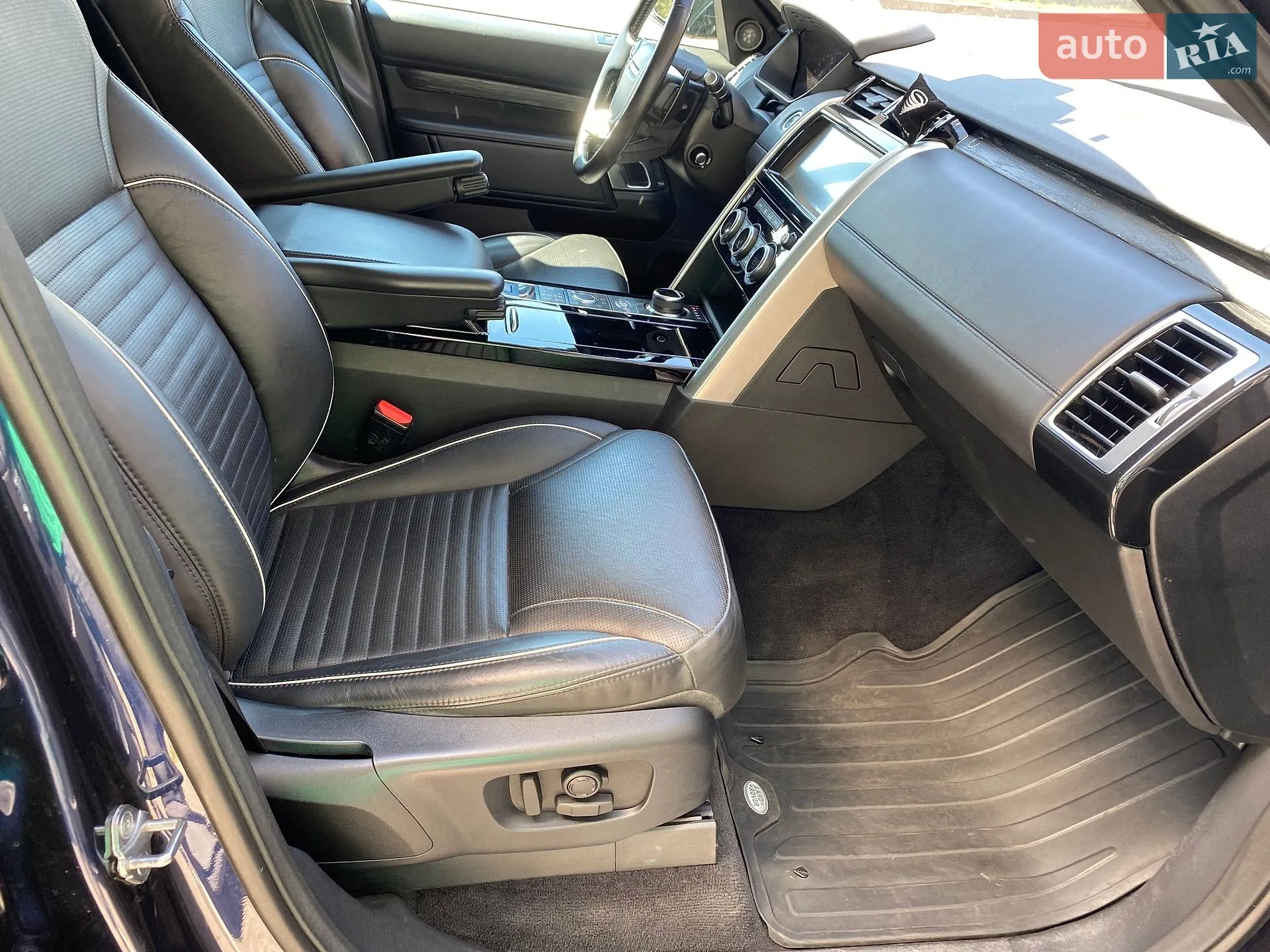 2018 Land Rover Discovery - мініатюра 53