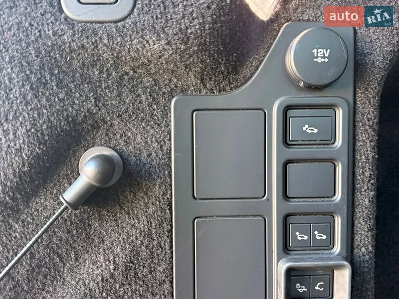 Land Rover Discovery 2019 VIN SALRA2BK2K2414136 фото оголошення 64 з 94