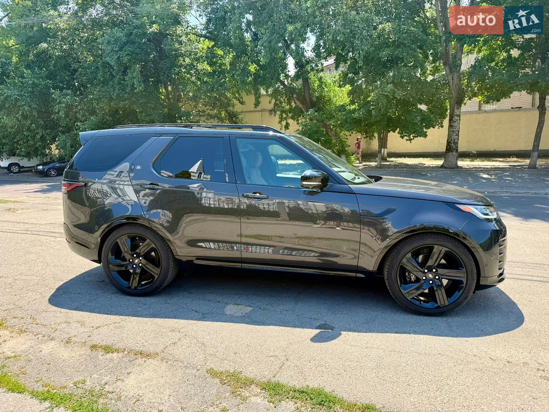 2023 Land Rover Discovery - мініатюра 5