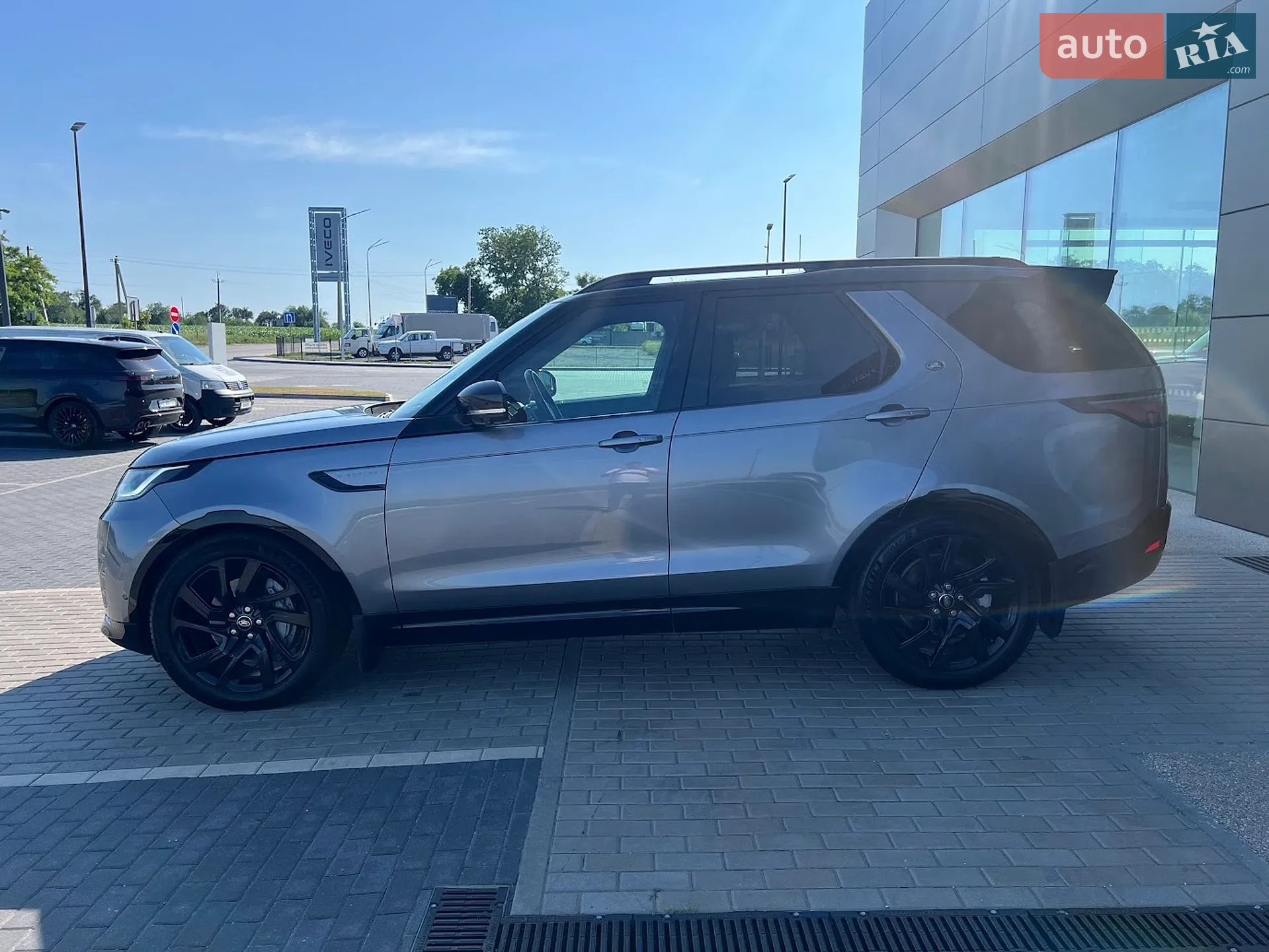 2023 Land Rover Discovery - мініатюра 4