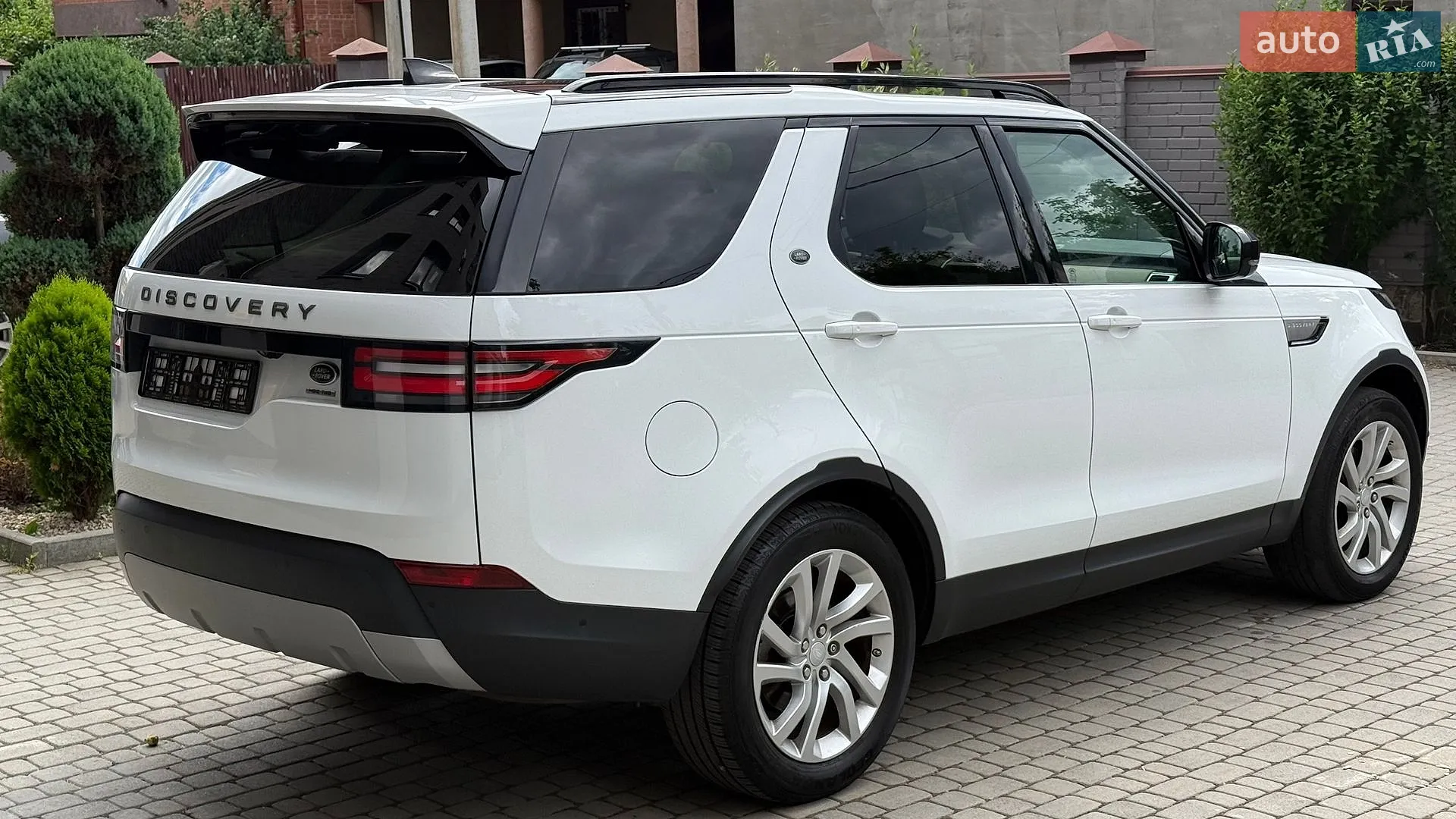 2018 Land Rover Discovery - мініатюра 5