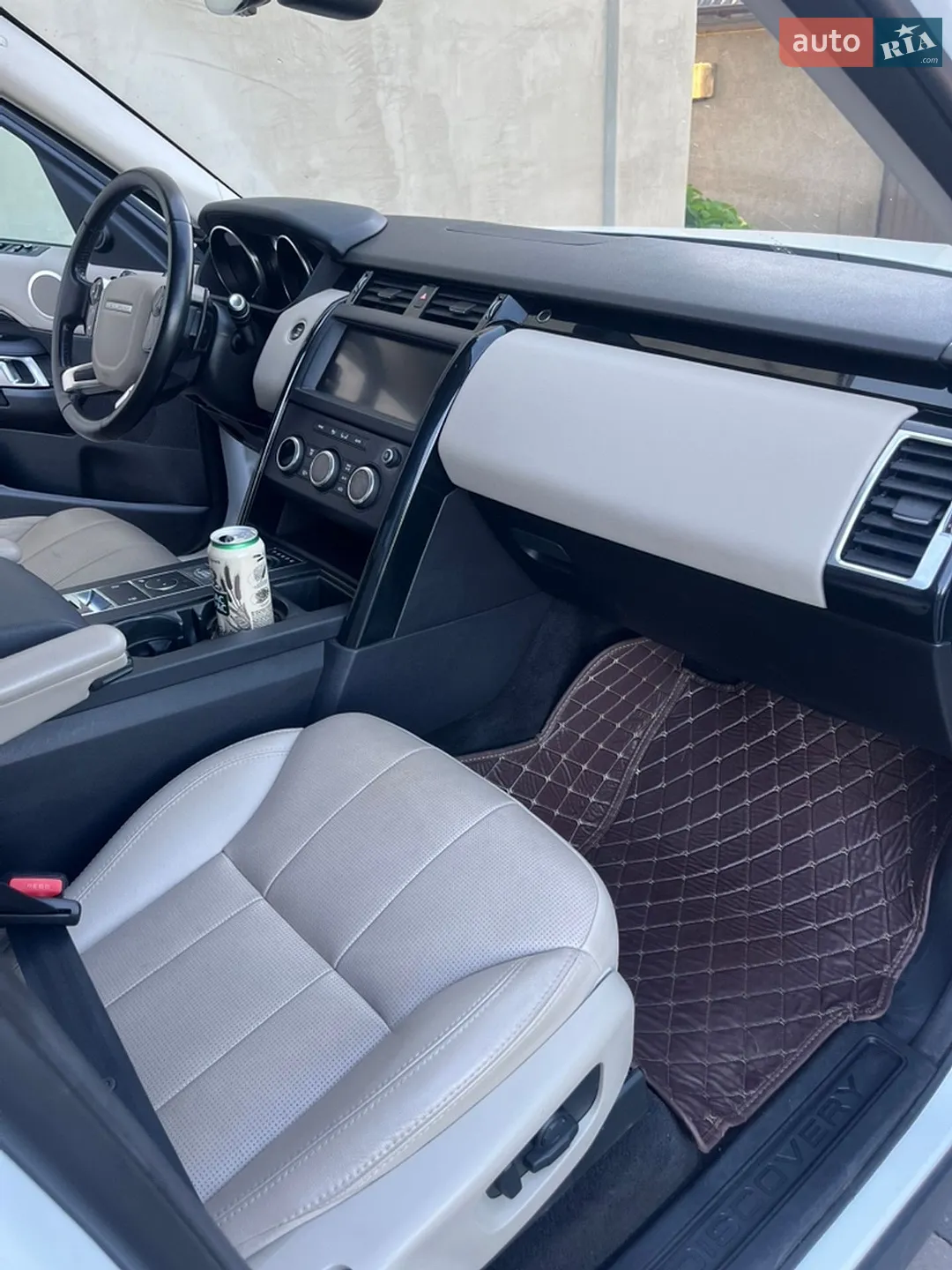 2020 Land Rover Discovery - мініатюра 19