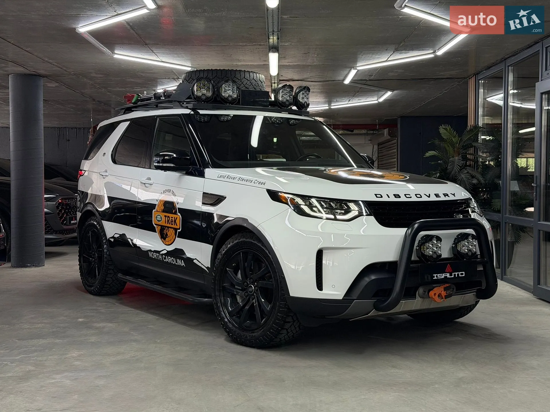 2019 Land Rover Discovery - мініатюра 2