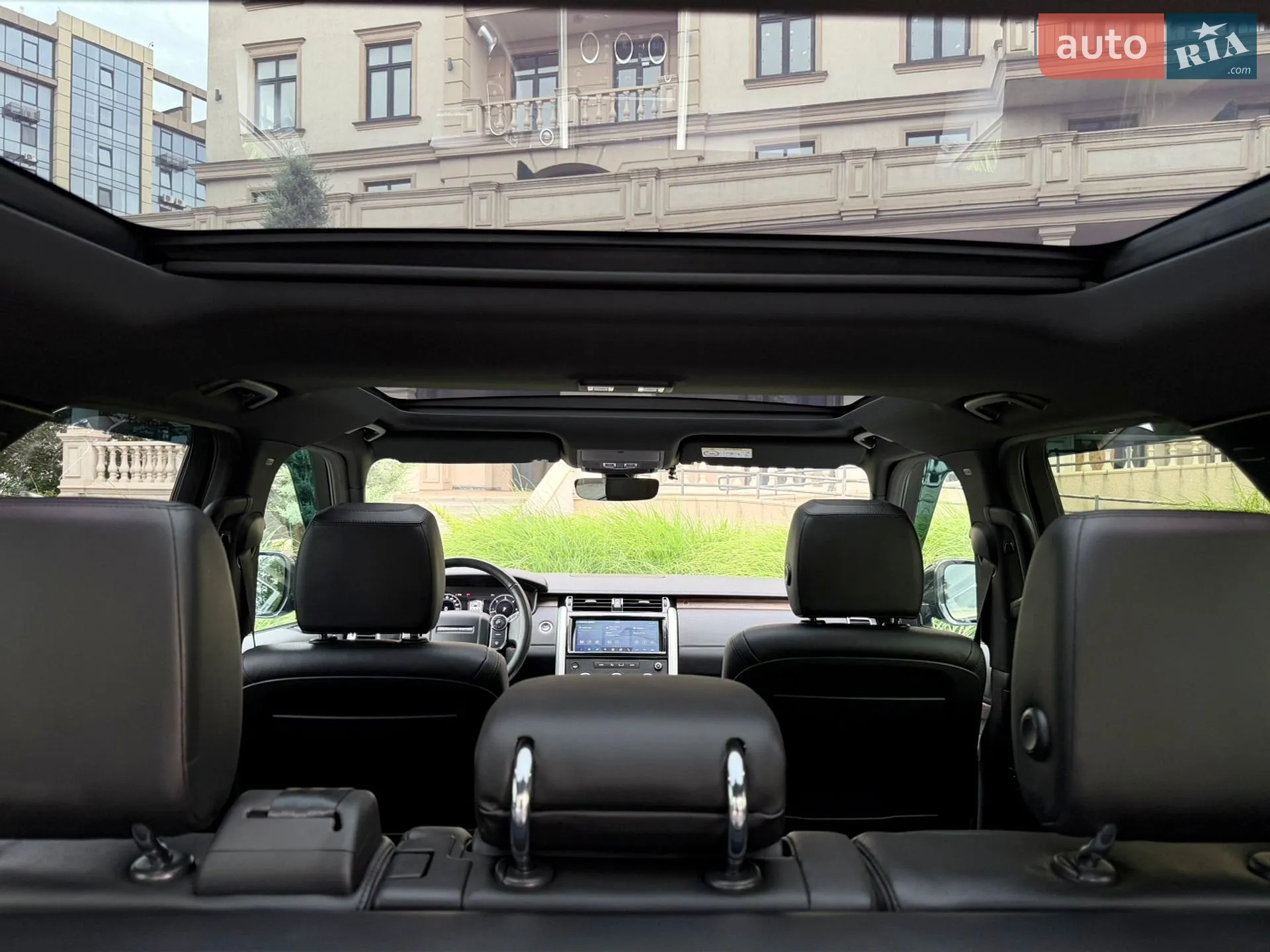 2018 Land Rover Discovery - мініатюра 55