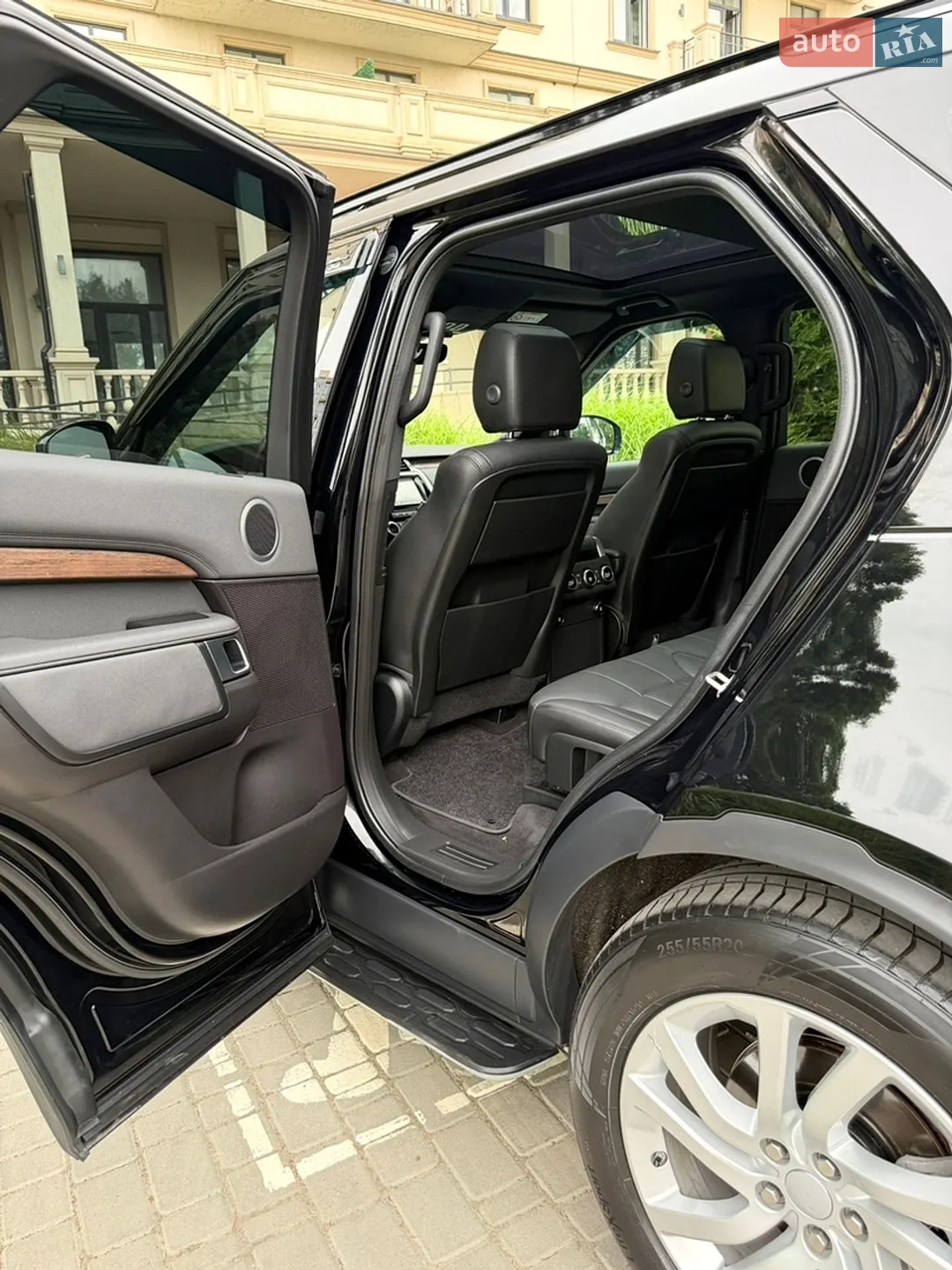 2018 Land Rover Discovery - мініатюра 57