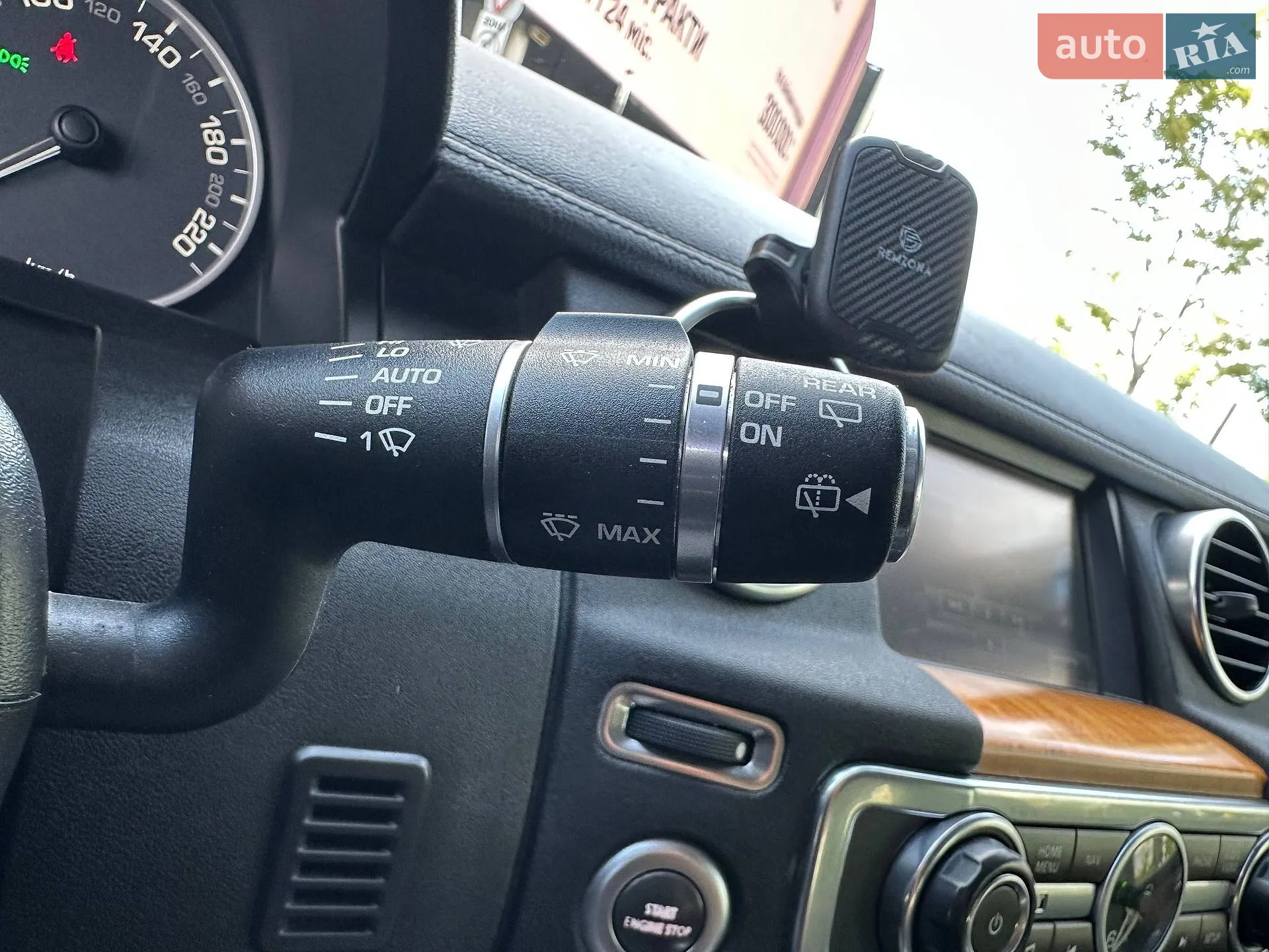 2011 Land Rover Discovery - мініатюра 21