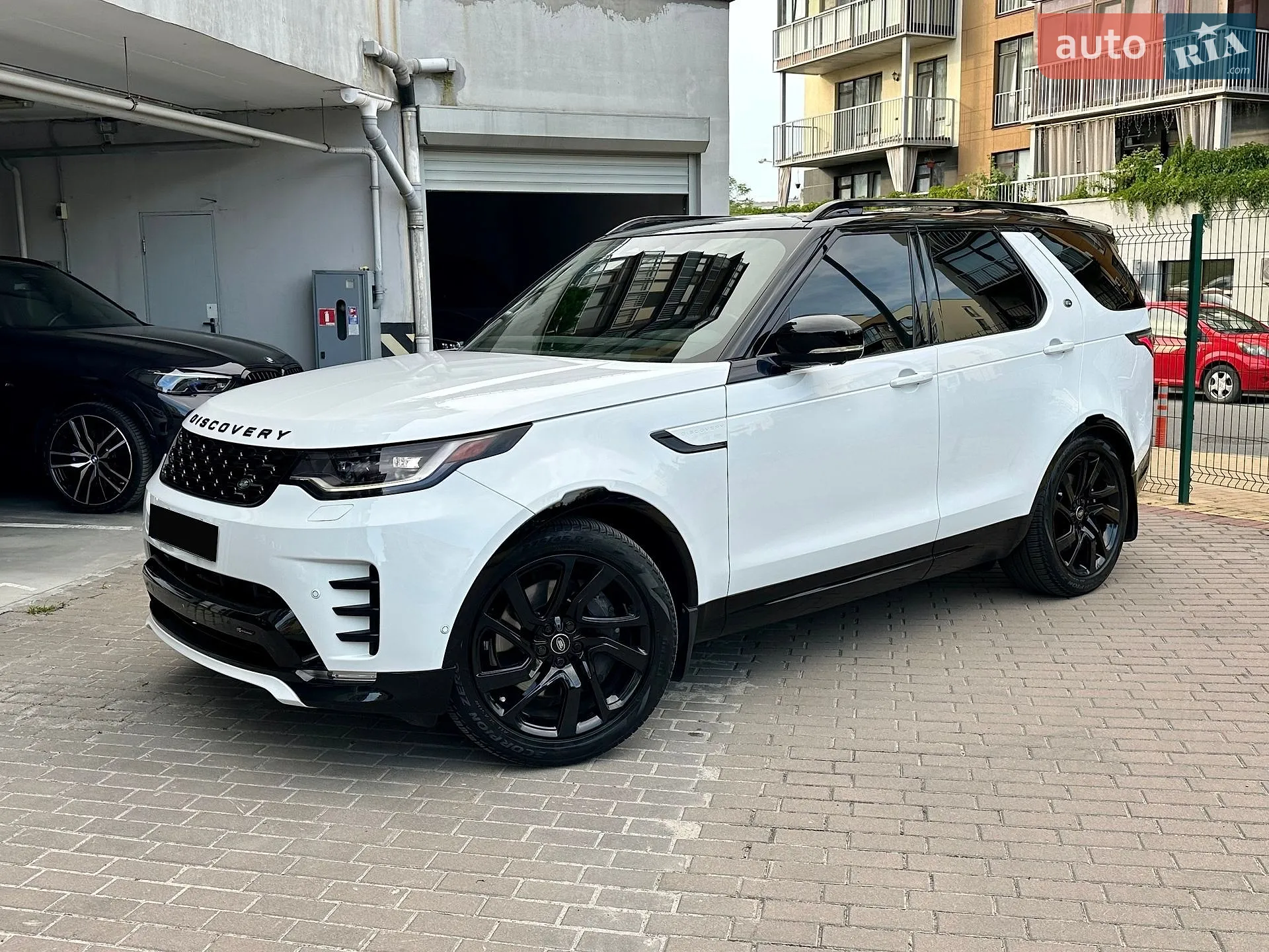 2023 Land Rover Discovery - мініатюра 6