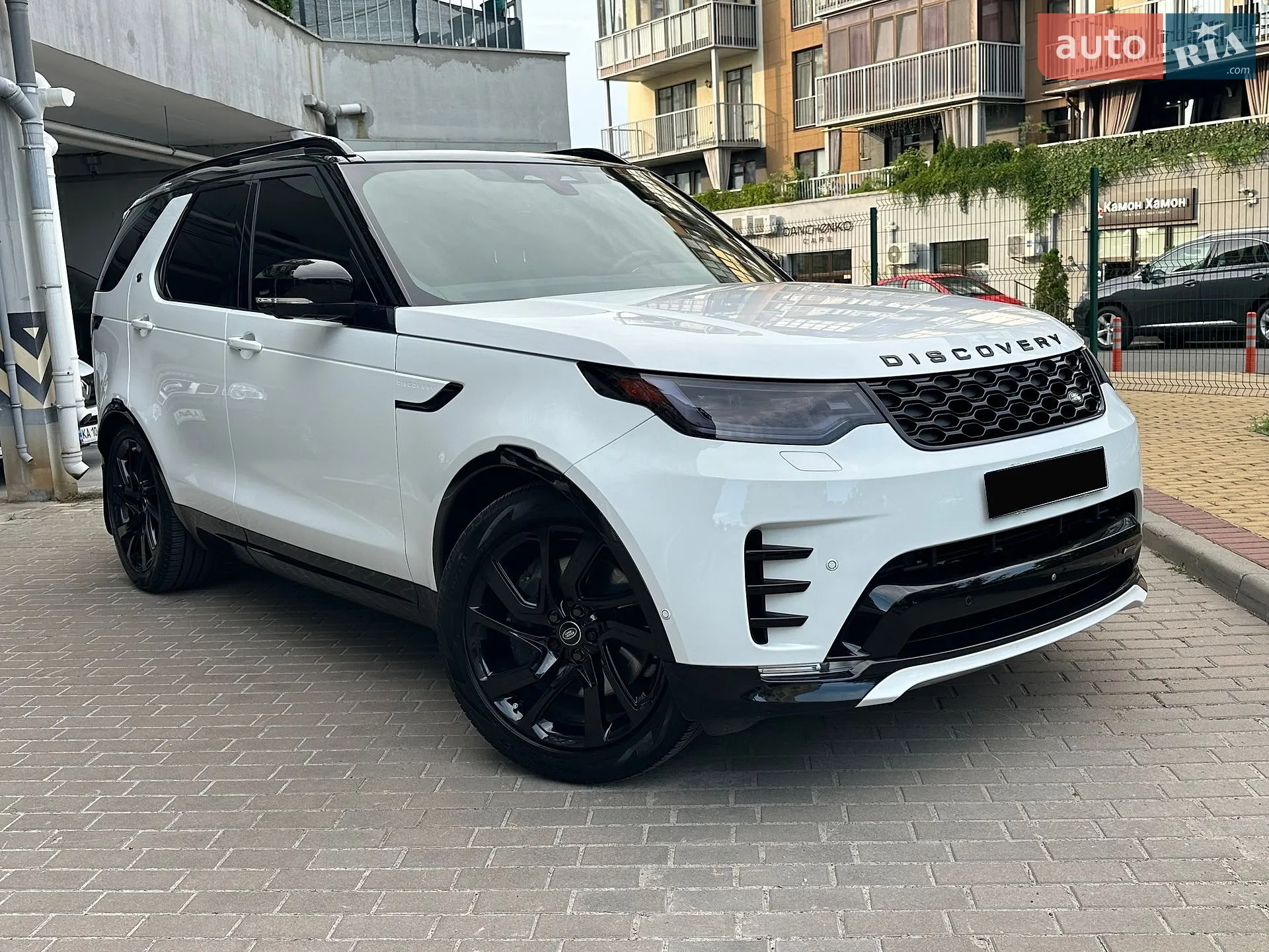 2023 Land Rover Discovery - мініатюра 3