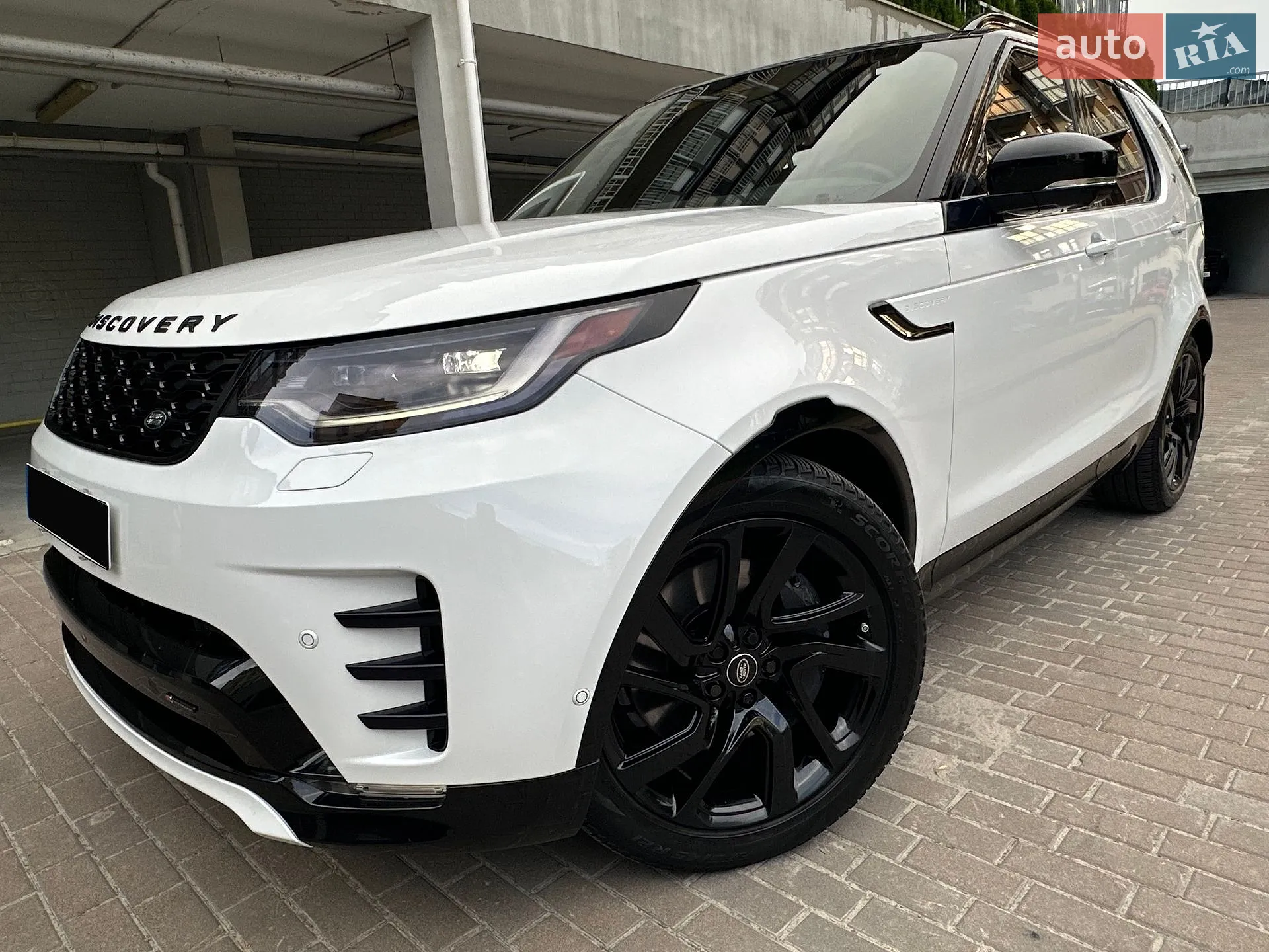 2023 Land Rover Discovery - мініатюра 25