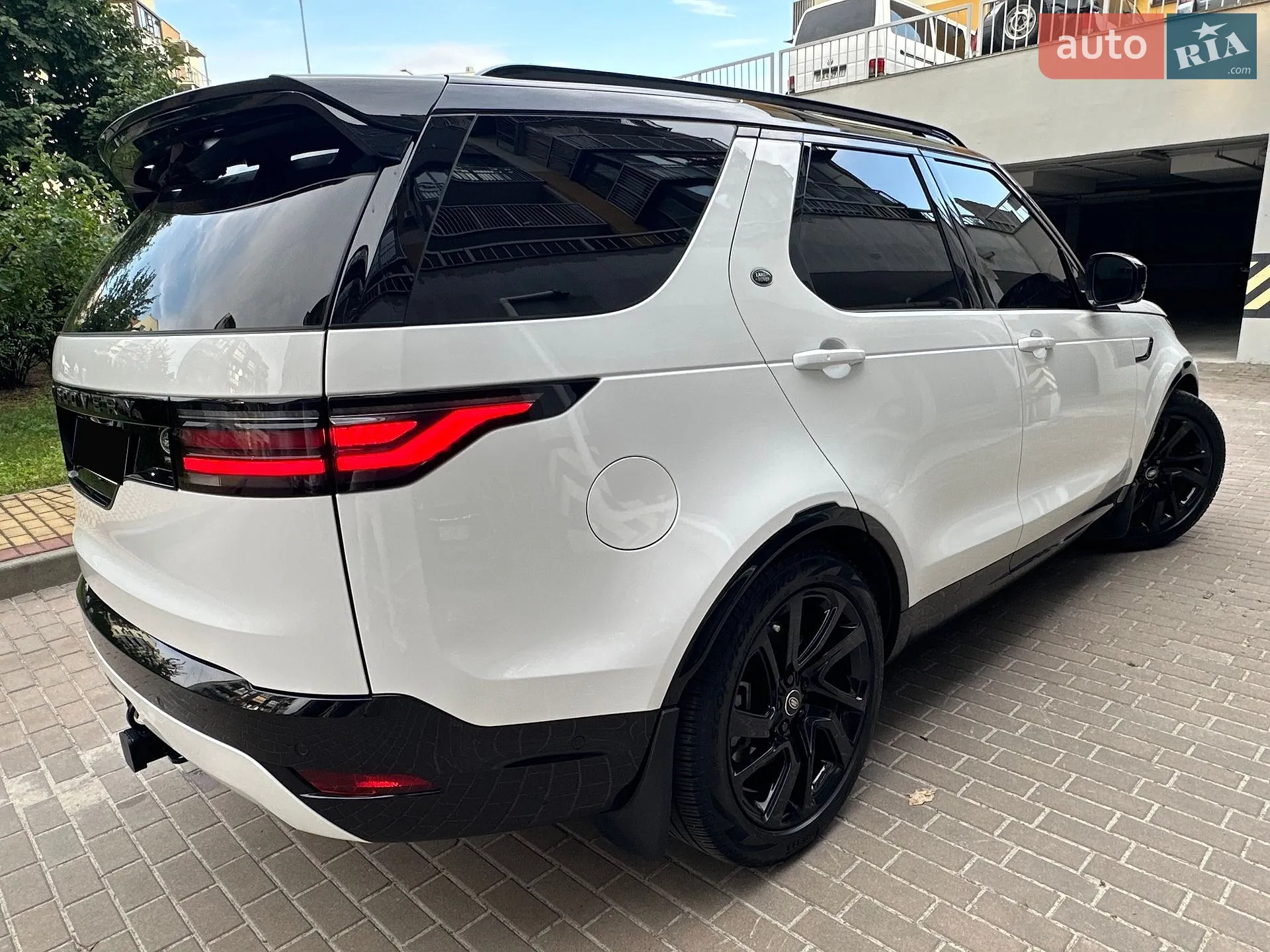 2023 Land Rover Discovery - мініатюра 26