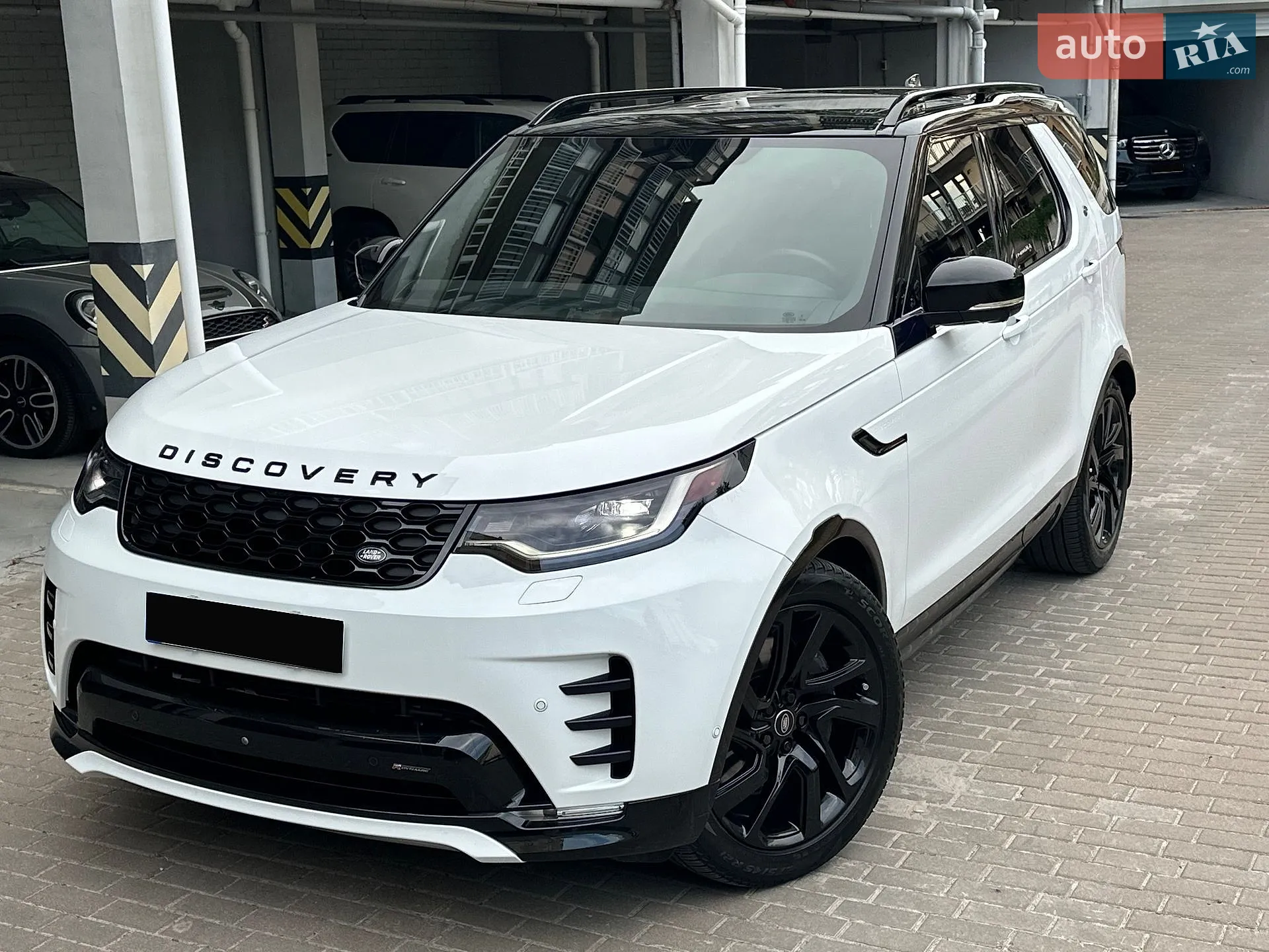 2023 Land Rover Discovery - мініатюра 74