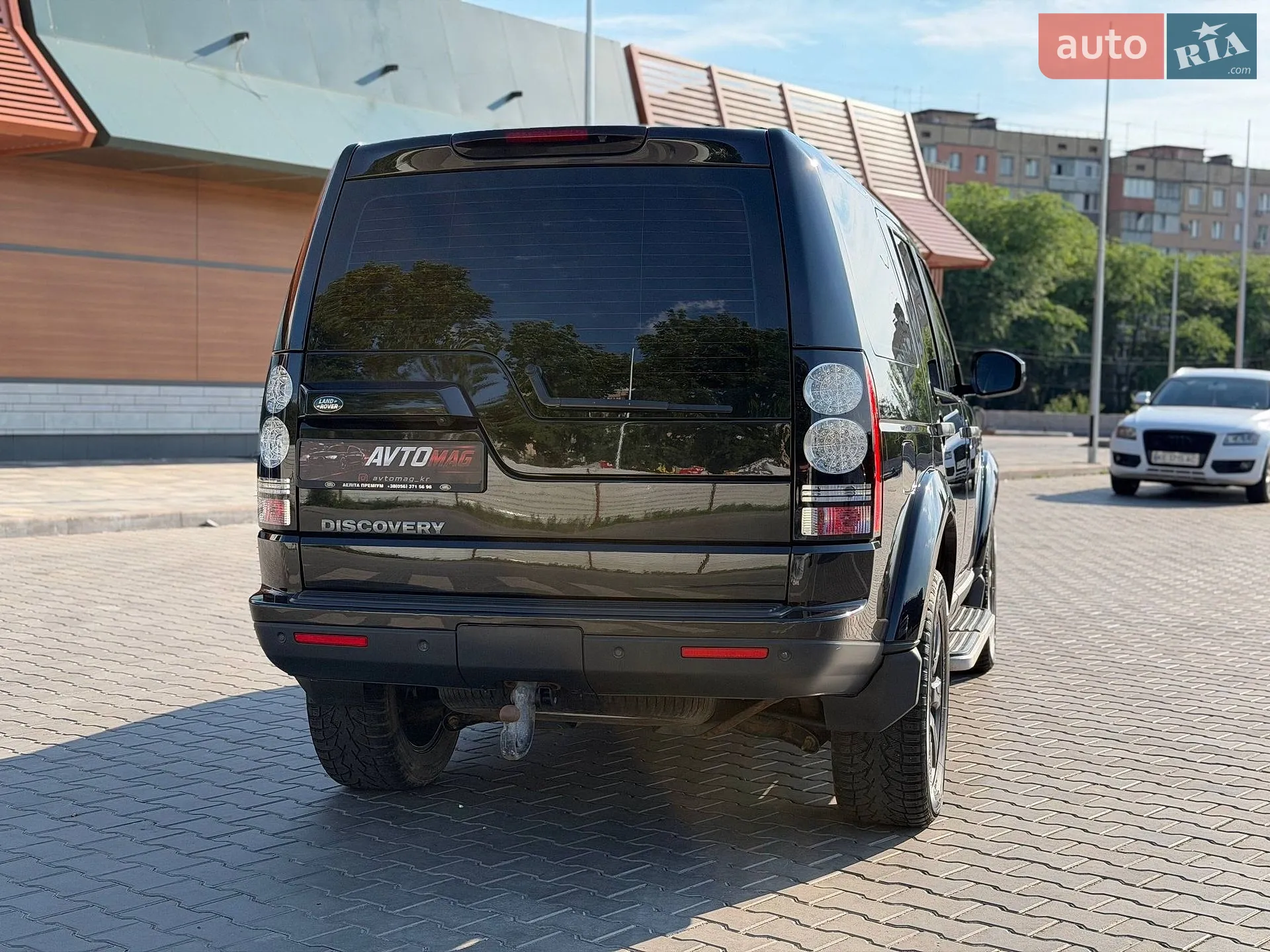 2015 Land Rover Discovery - мініатюра 17