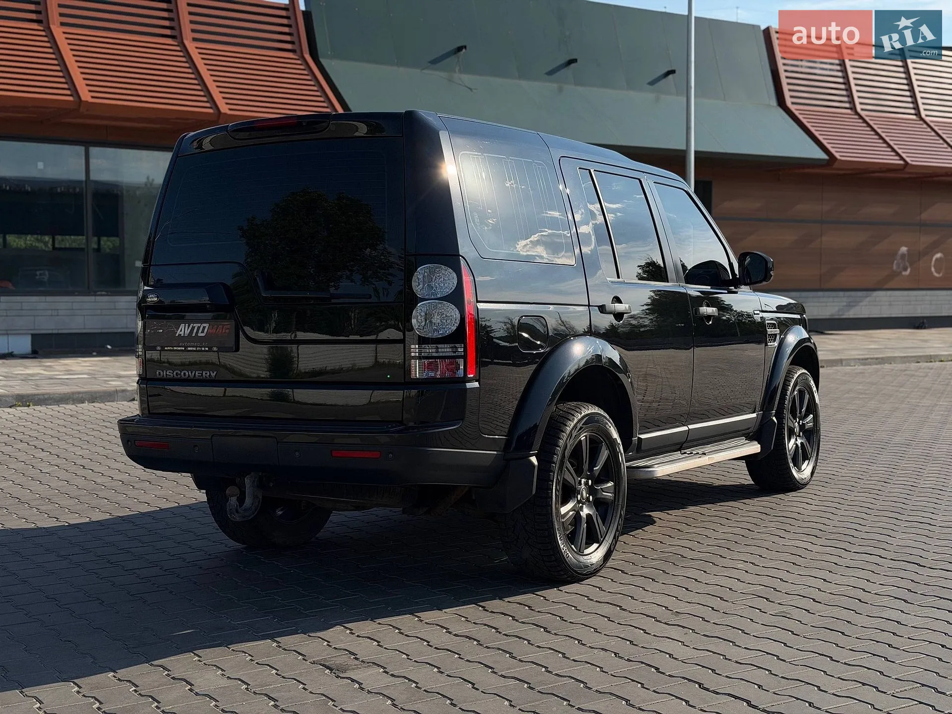 2015 Land Rover Discovery - мініатюра 18