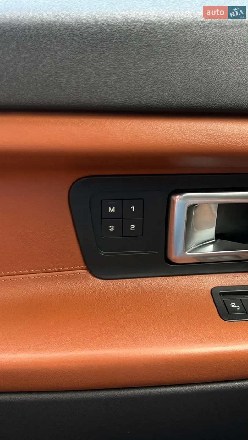 2016 Land Rover Discovery - мініатюра 30
