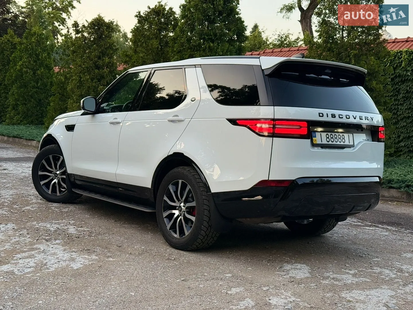 2017 Land Rover Discovery - мініатюра 3