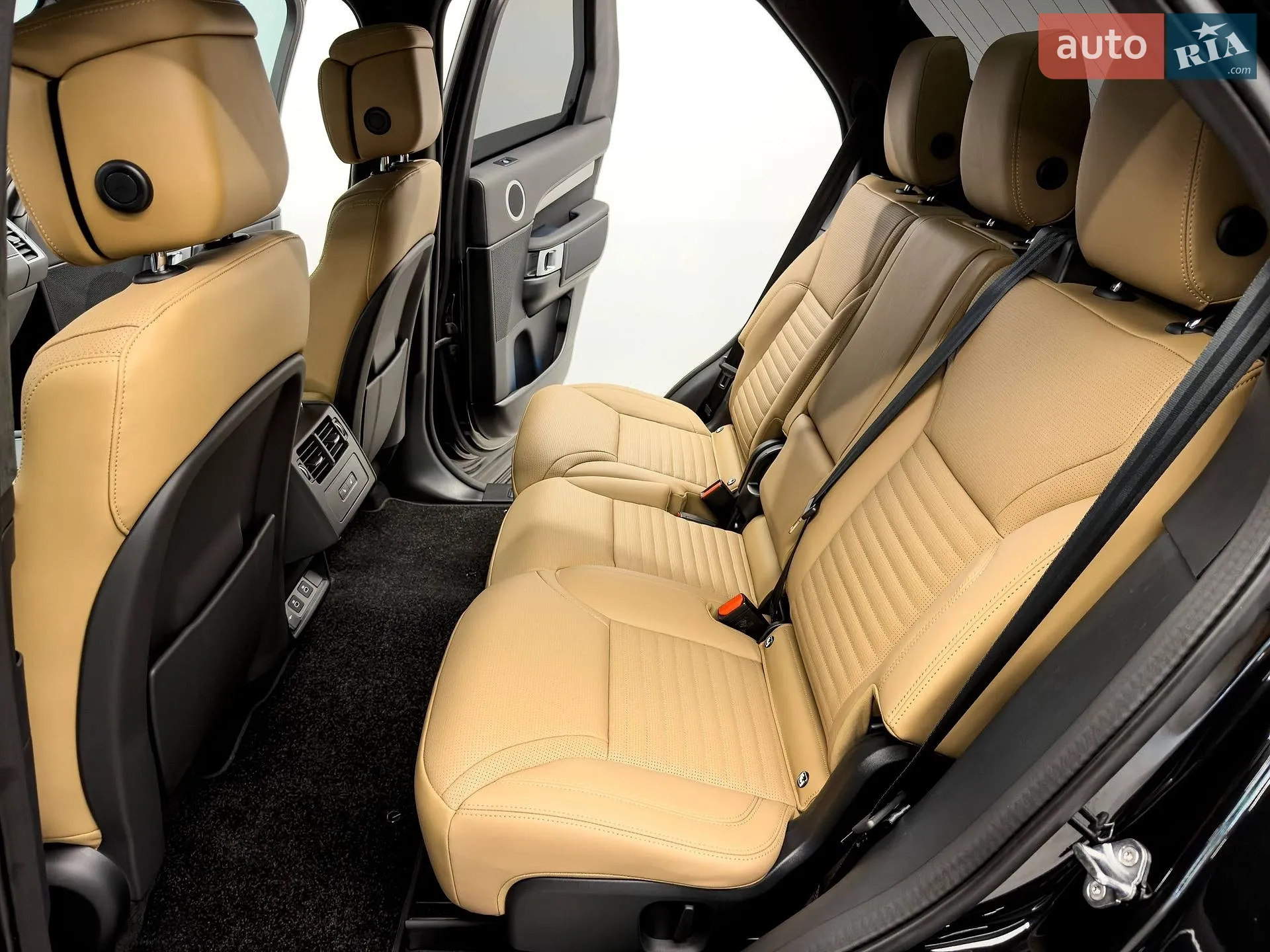 2024 Land Rover Discovery - мініатюра 58
