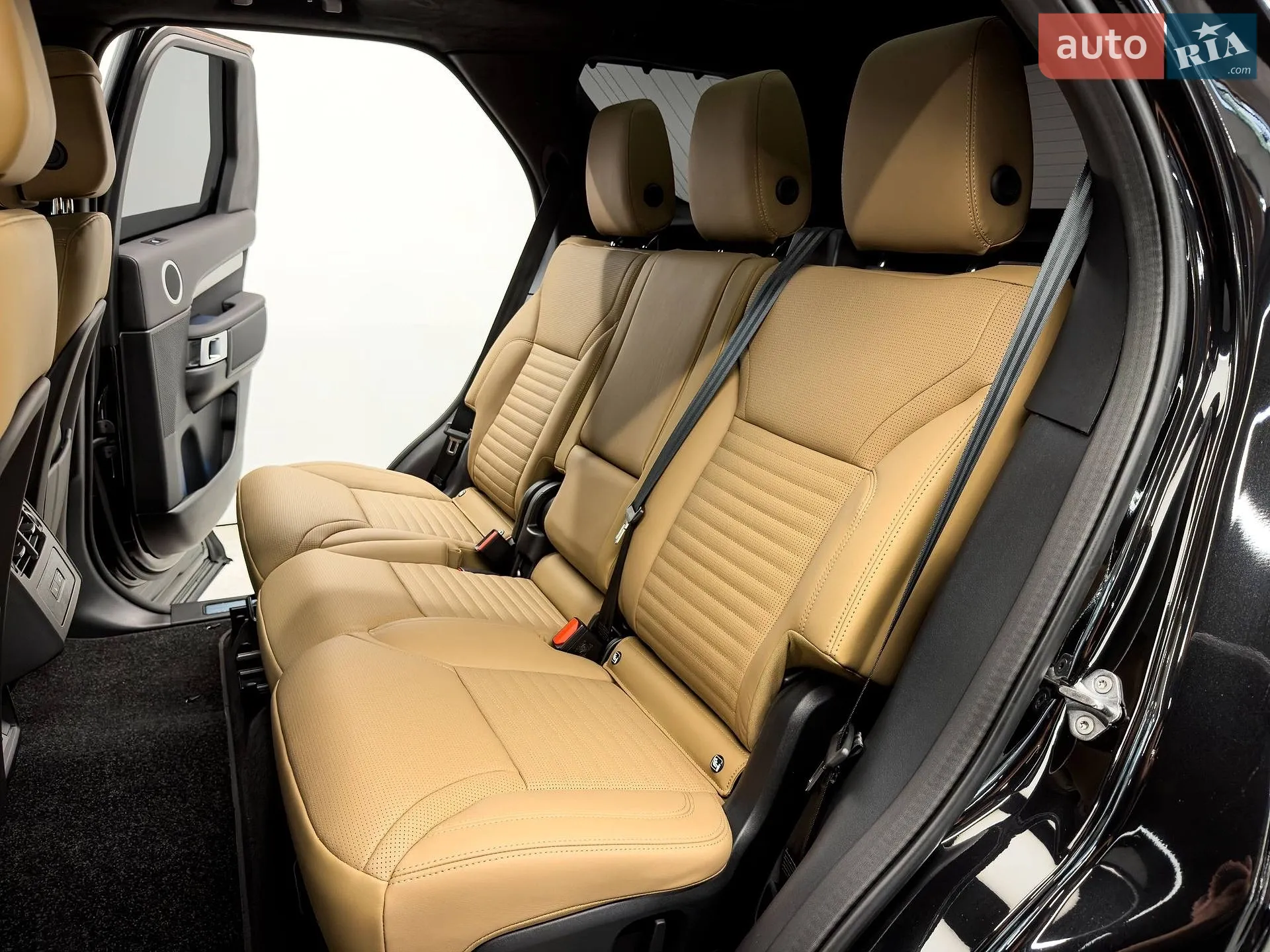 2024 Land Rover Discovery - мініатюра 59