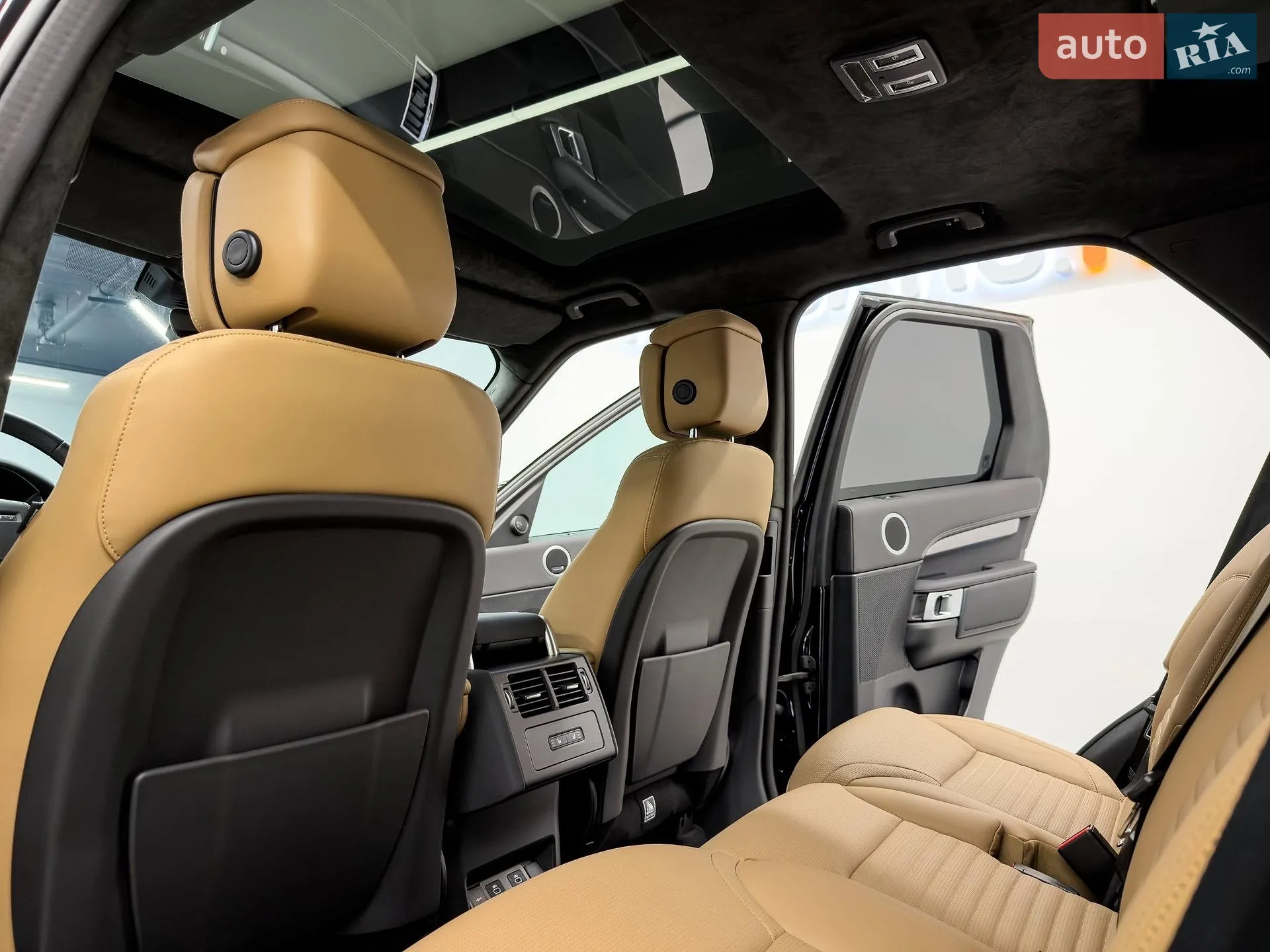 2024 Land Rover Discovery - мініатюра 63