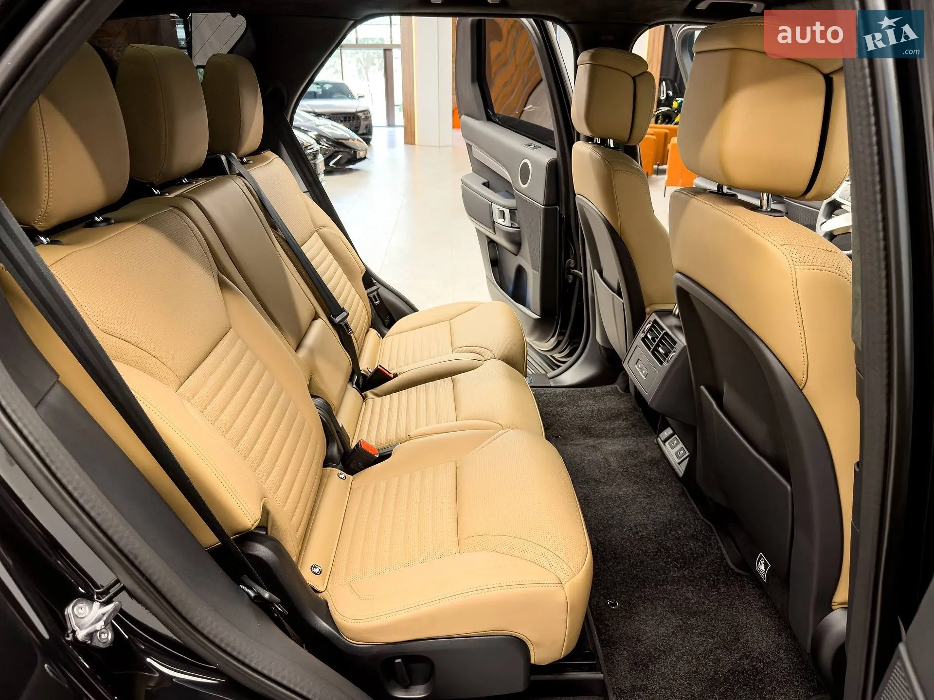 2024 Land Rover Discovery - мініатюра 67