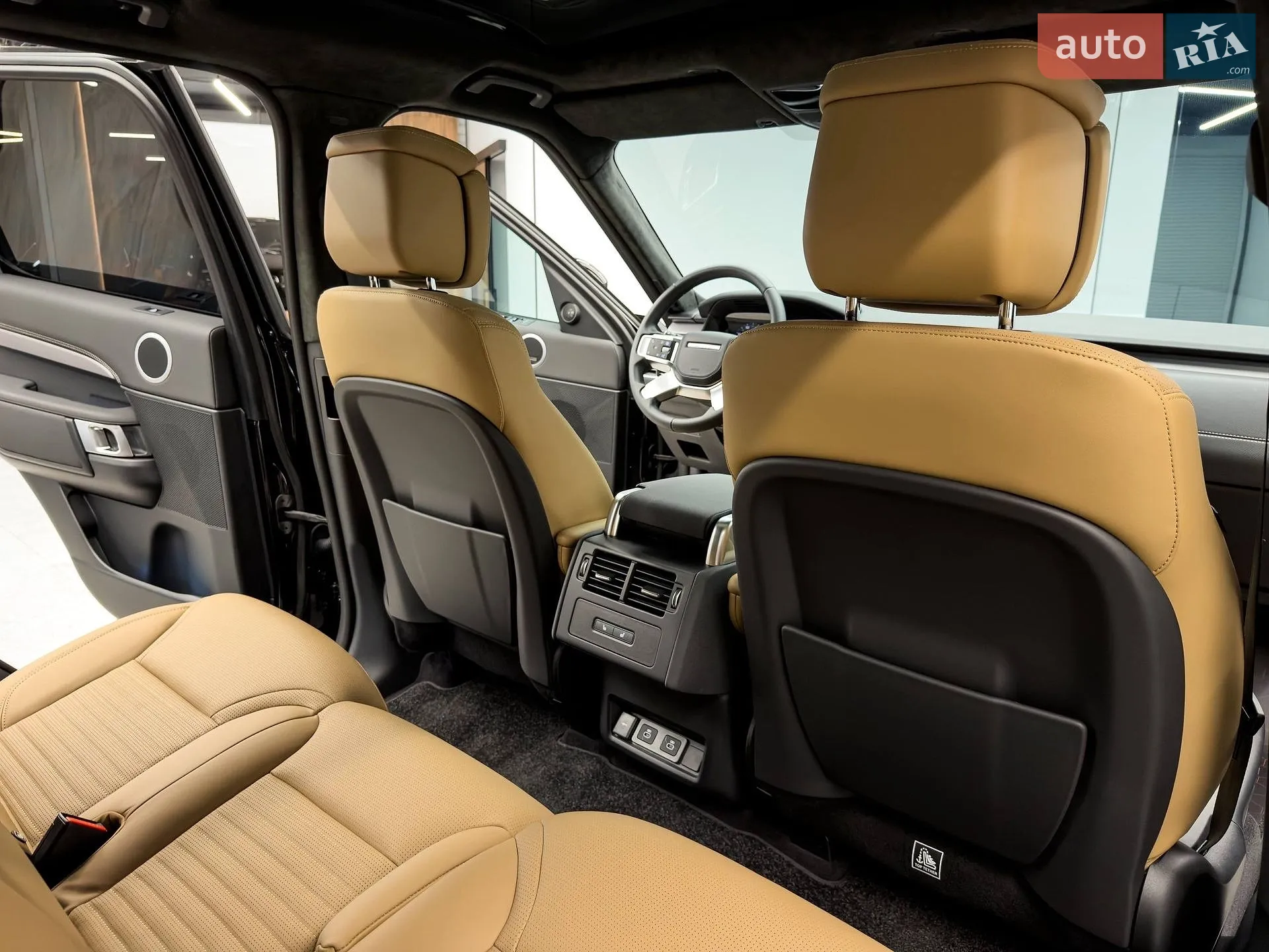2024 Land Rover Discovery - мініатюра 70