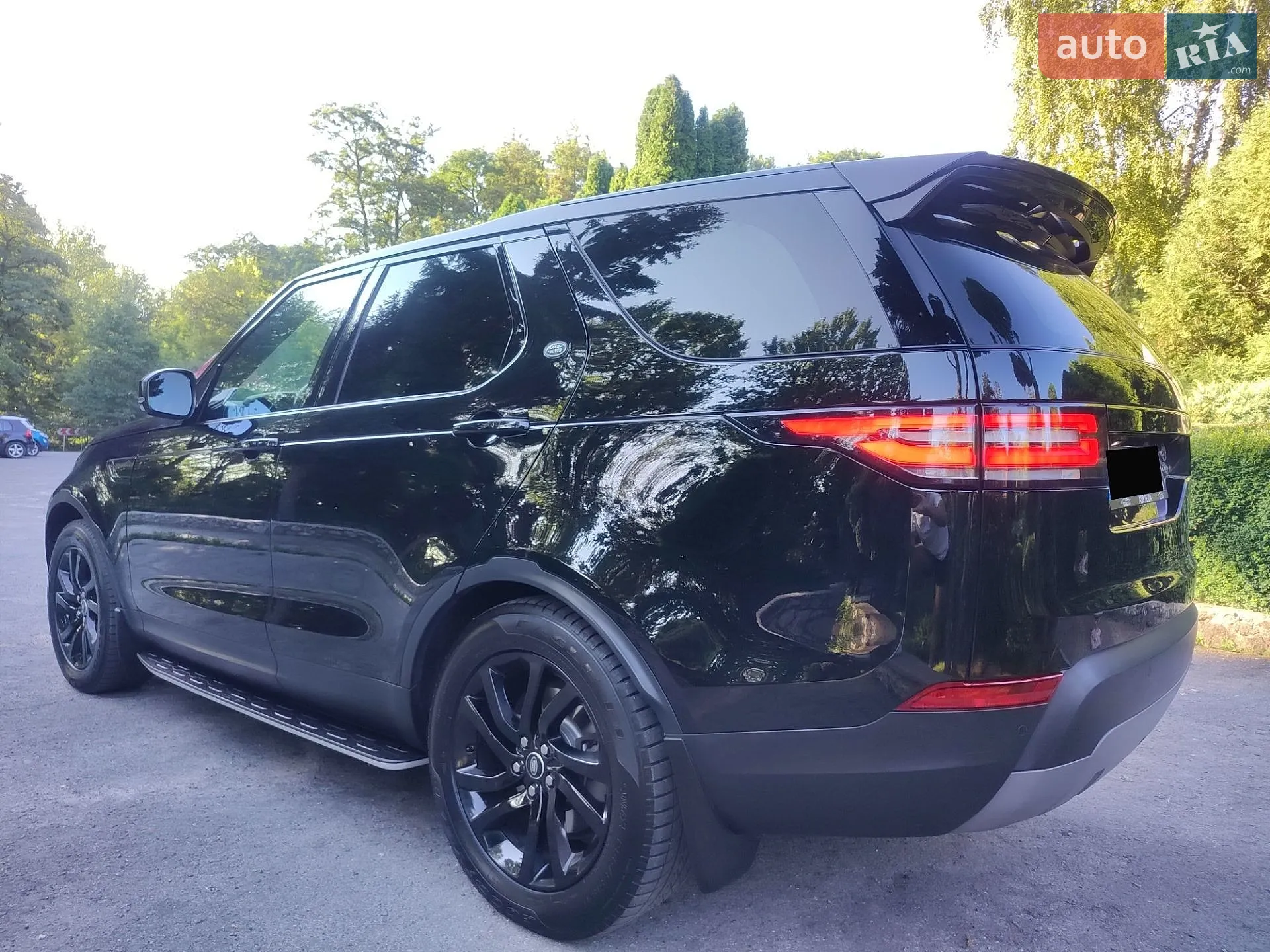 2017 Land Rover Discovery - мініатюра 9