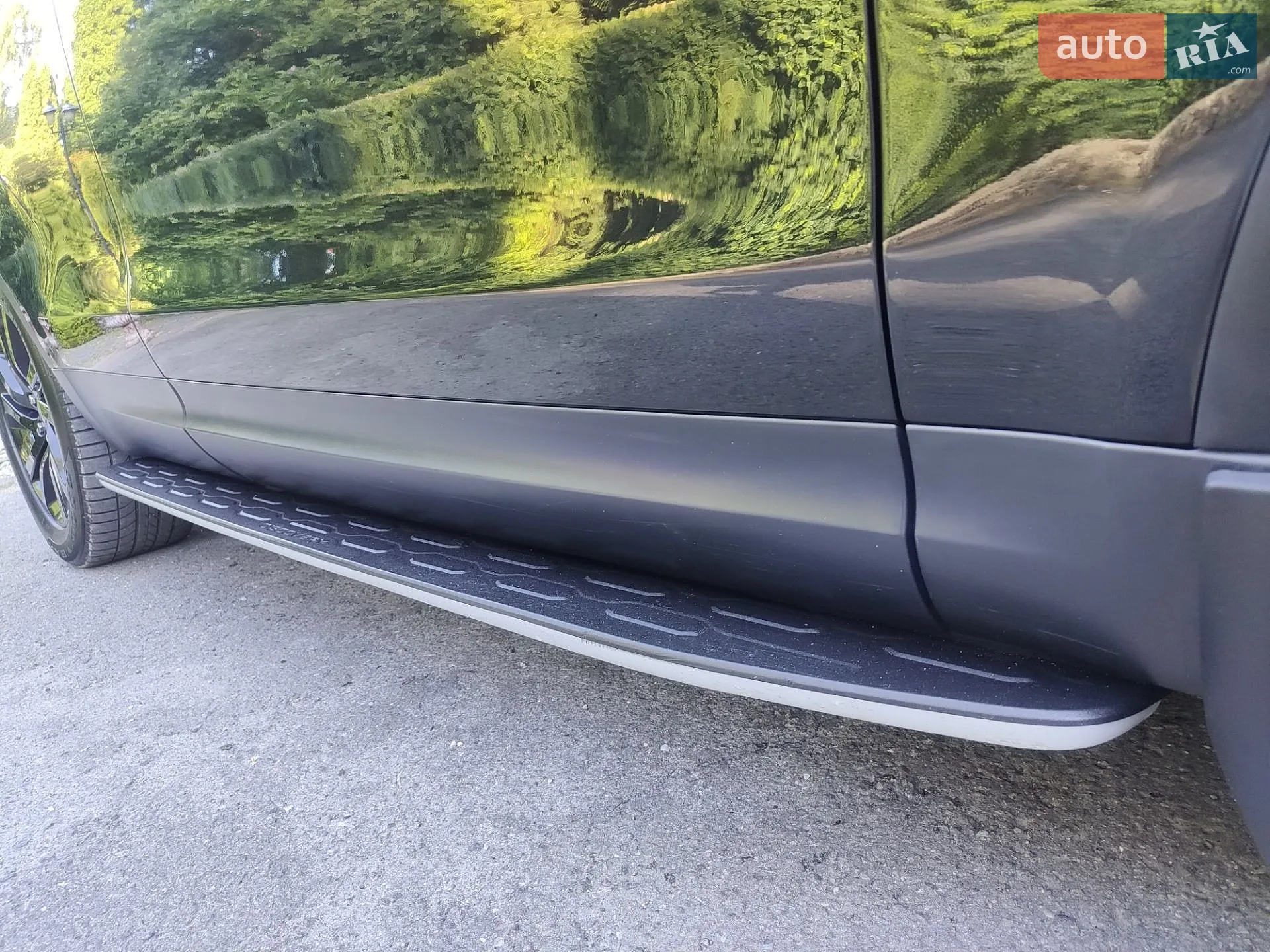 2017 Land Rover Discovery - мініатюра 20